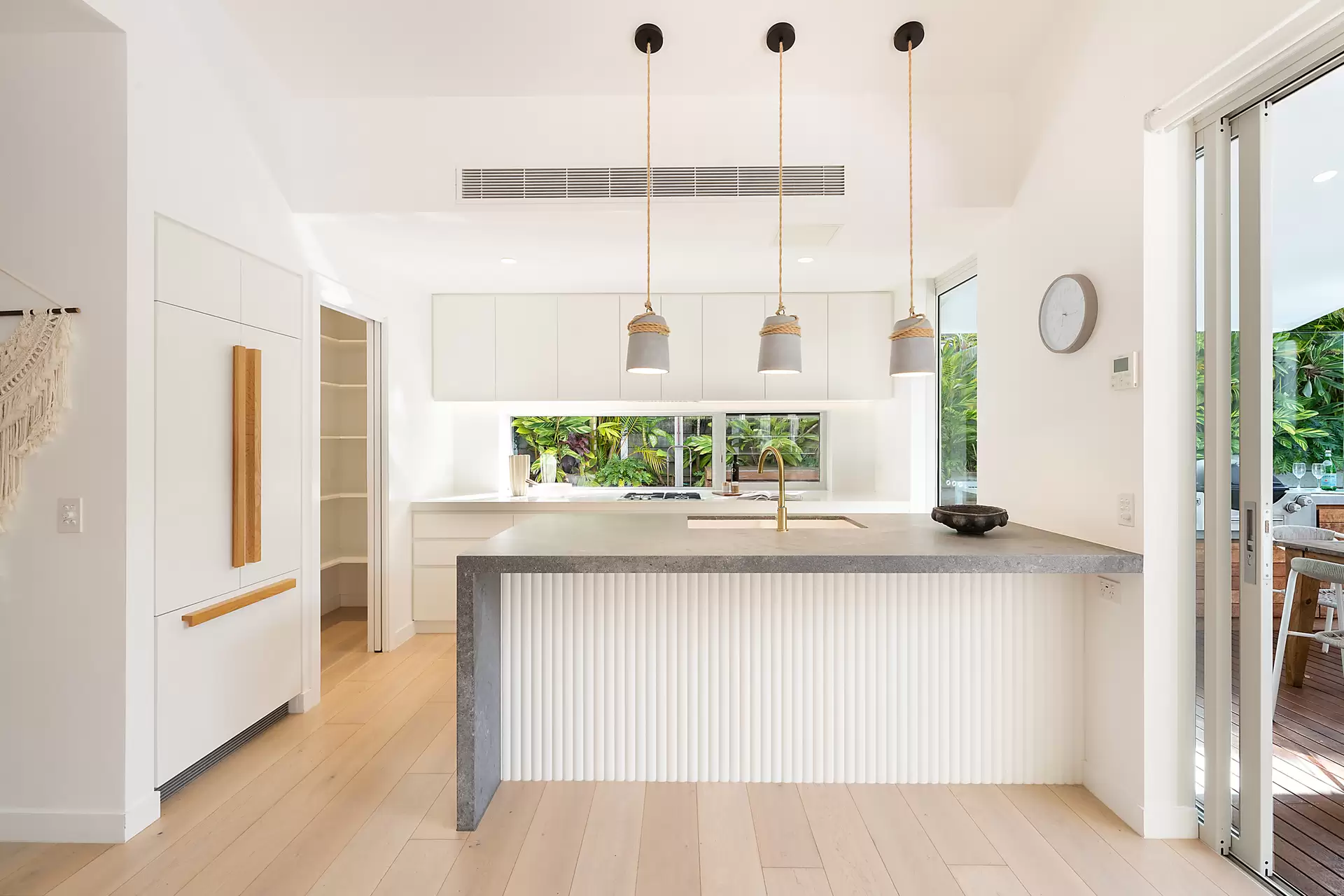 3 Cooper Street, Byron Bay Sold by Byron Bay Sotheby's International Realty - image 1