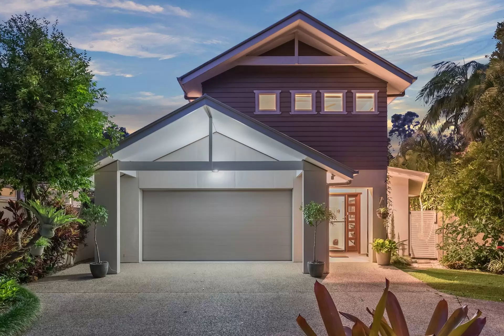 26 Mia Court, Ocean Shores Sold by Byron Bay Sotheby's International Realty - image 1