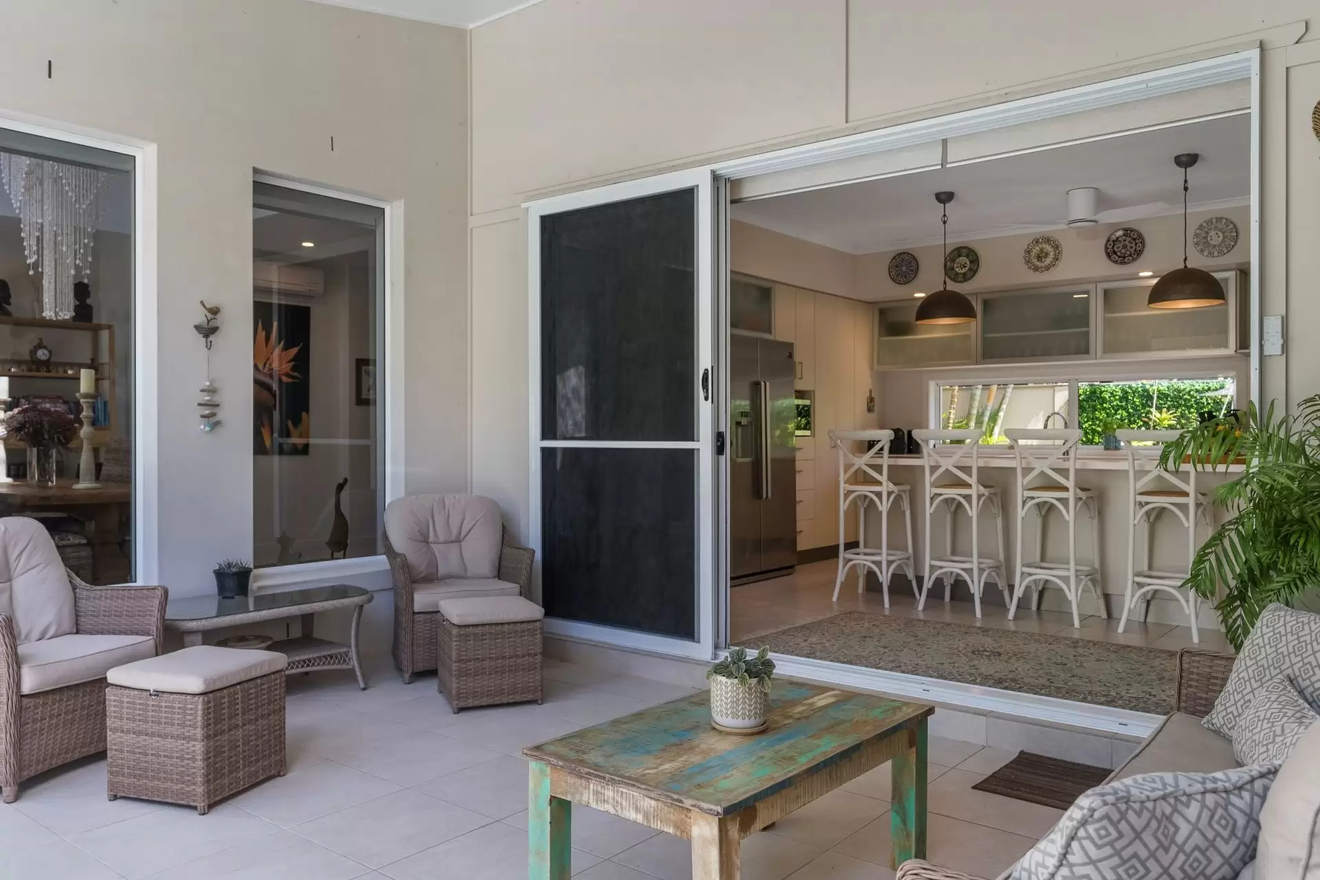 26 Mia Court, Ocean Shores Sold by Byron Bay Sotheby's International Realty - image 1