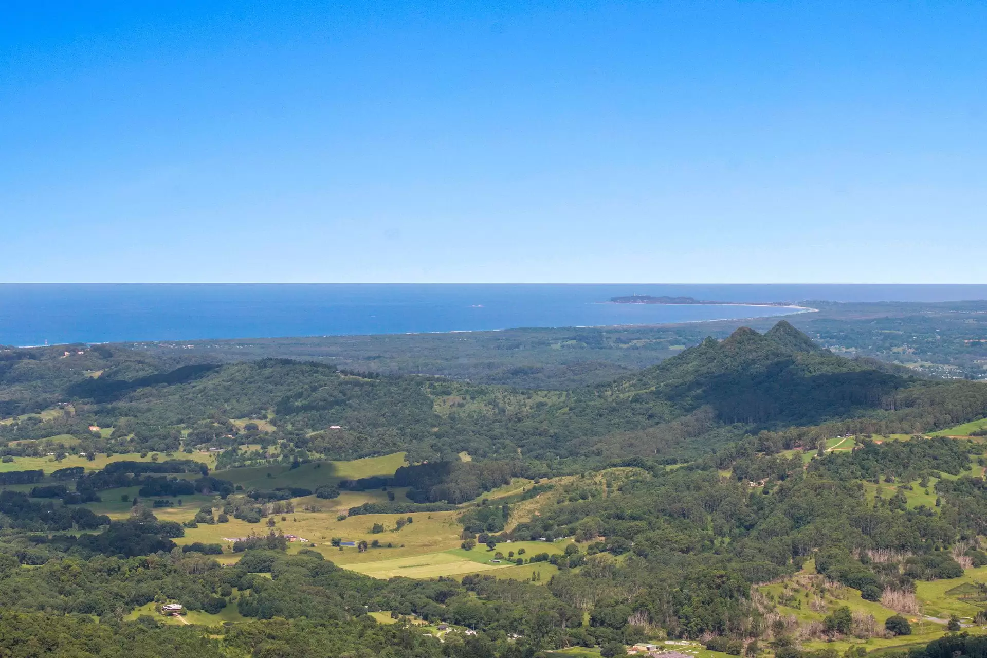 892 & 904 The Pocket Road, The Pocket For Sale by Byron Bay Sotheby's International Realty - image 1