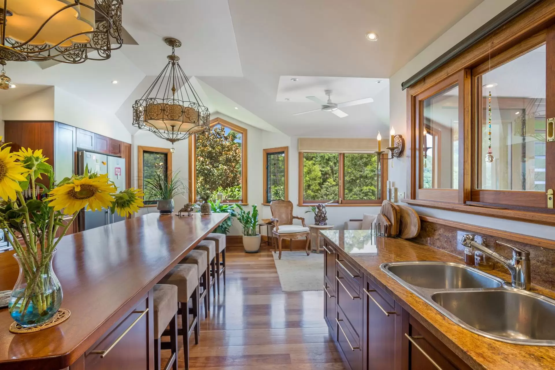 892 & 904 The Pocket Road, The Pocket For Sale by Byron Bay Sotheby's International Realty - image 1