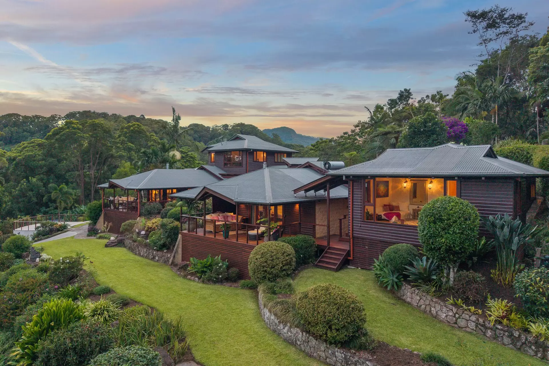 892 & 904 The Pocket Road, The Pocket For Sale by Byron Bay Sotheby's International Realty - image 1