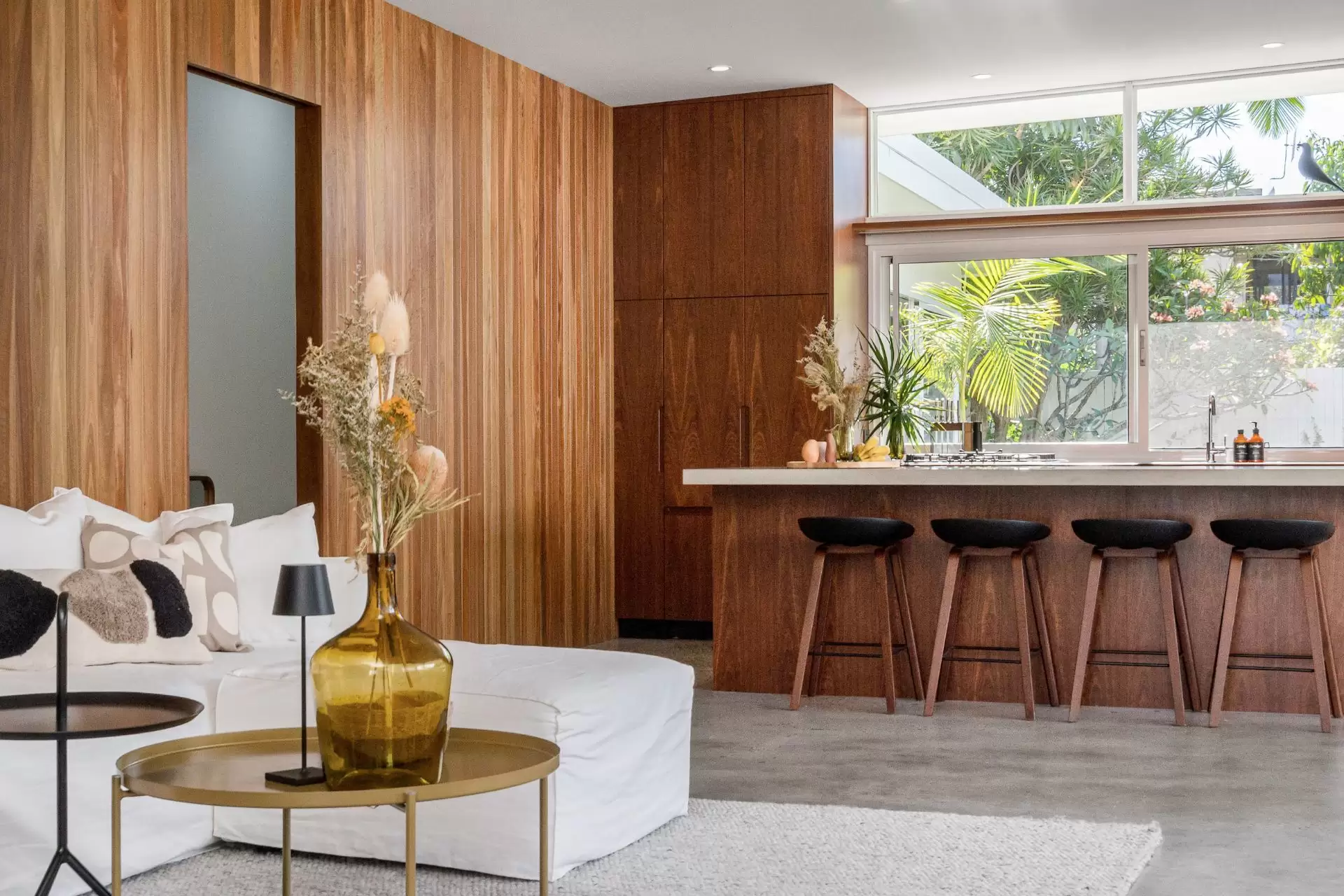 10 Brandon Street, Suffolk Park Sold by Byron Bay Sotheby's International Realty - image 1
