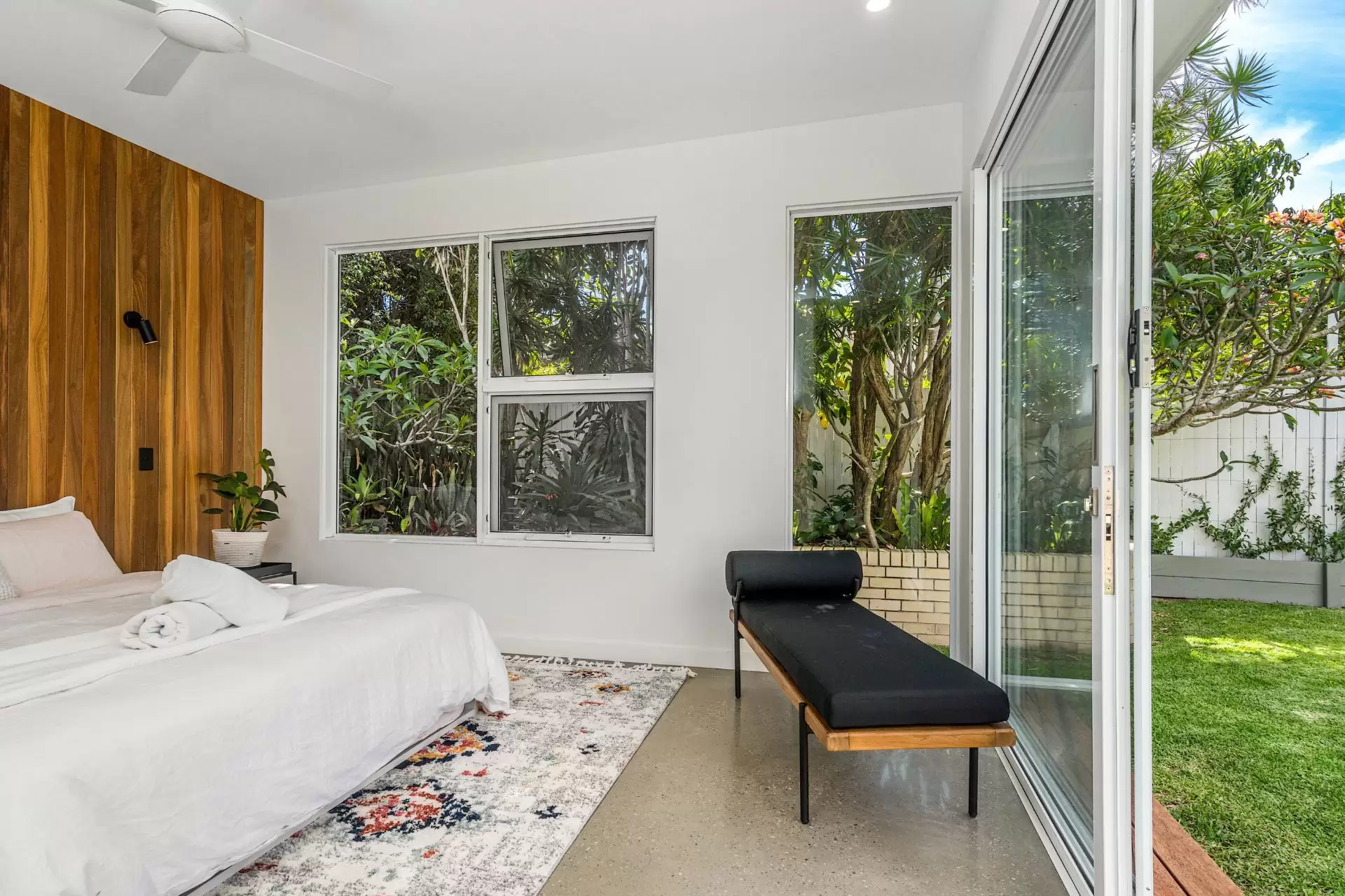 10 Brandon Street, Suffolk Park Sold by Byron Bay Sotheby's International Realty - image 1