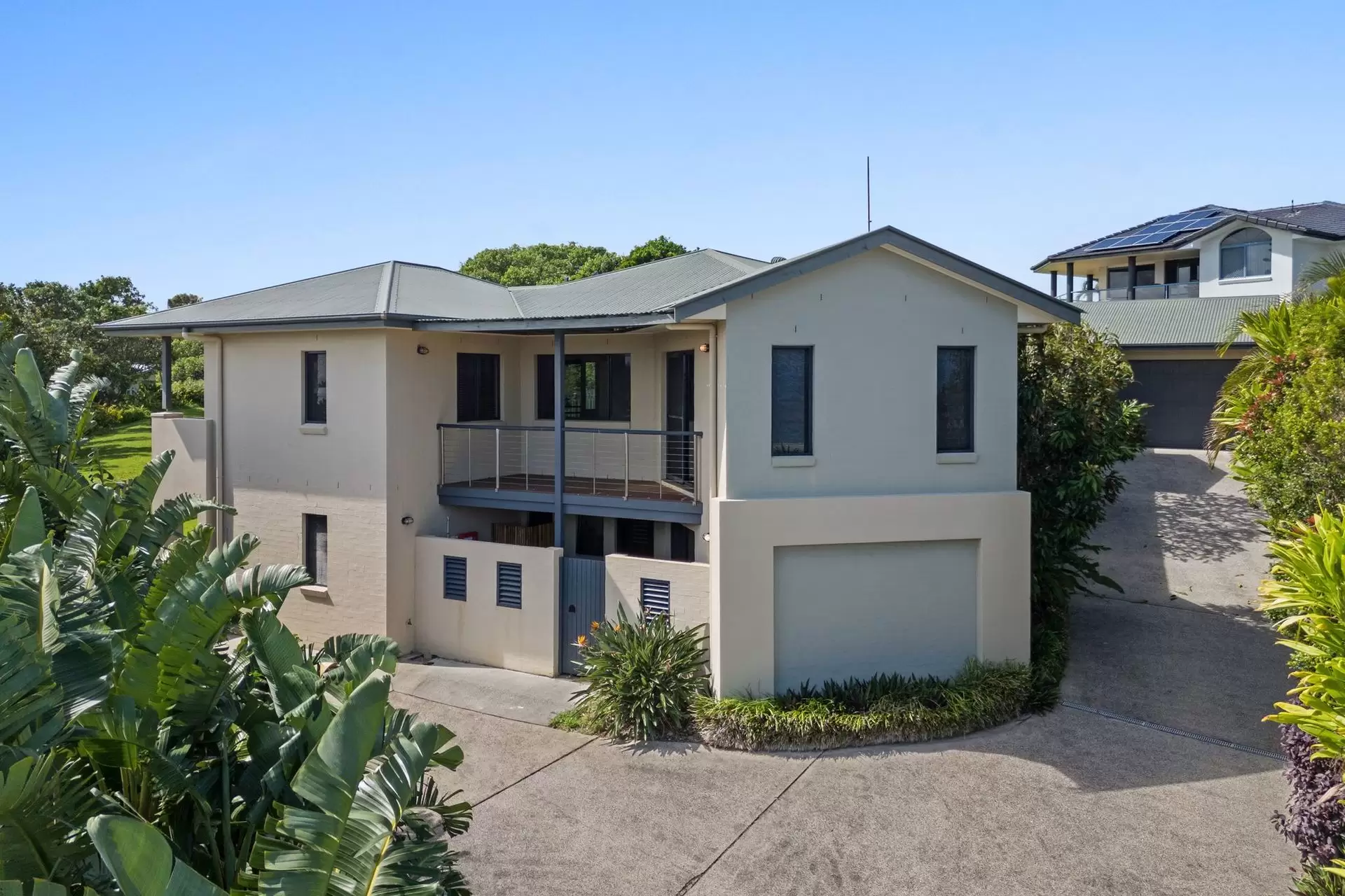 4 Monivae Place, Skennars Head Sold by Byron Bay Sotheby's International Realty - image 1