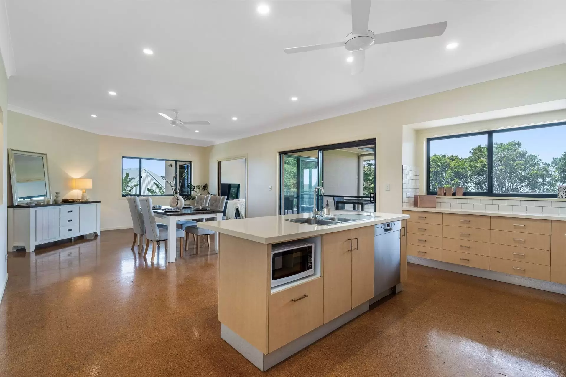 4 Monivae Place, Skennars Head Sold by Byron Bay Sotheby's International Realty - image 1