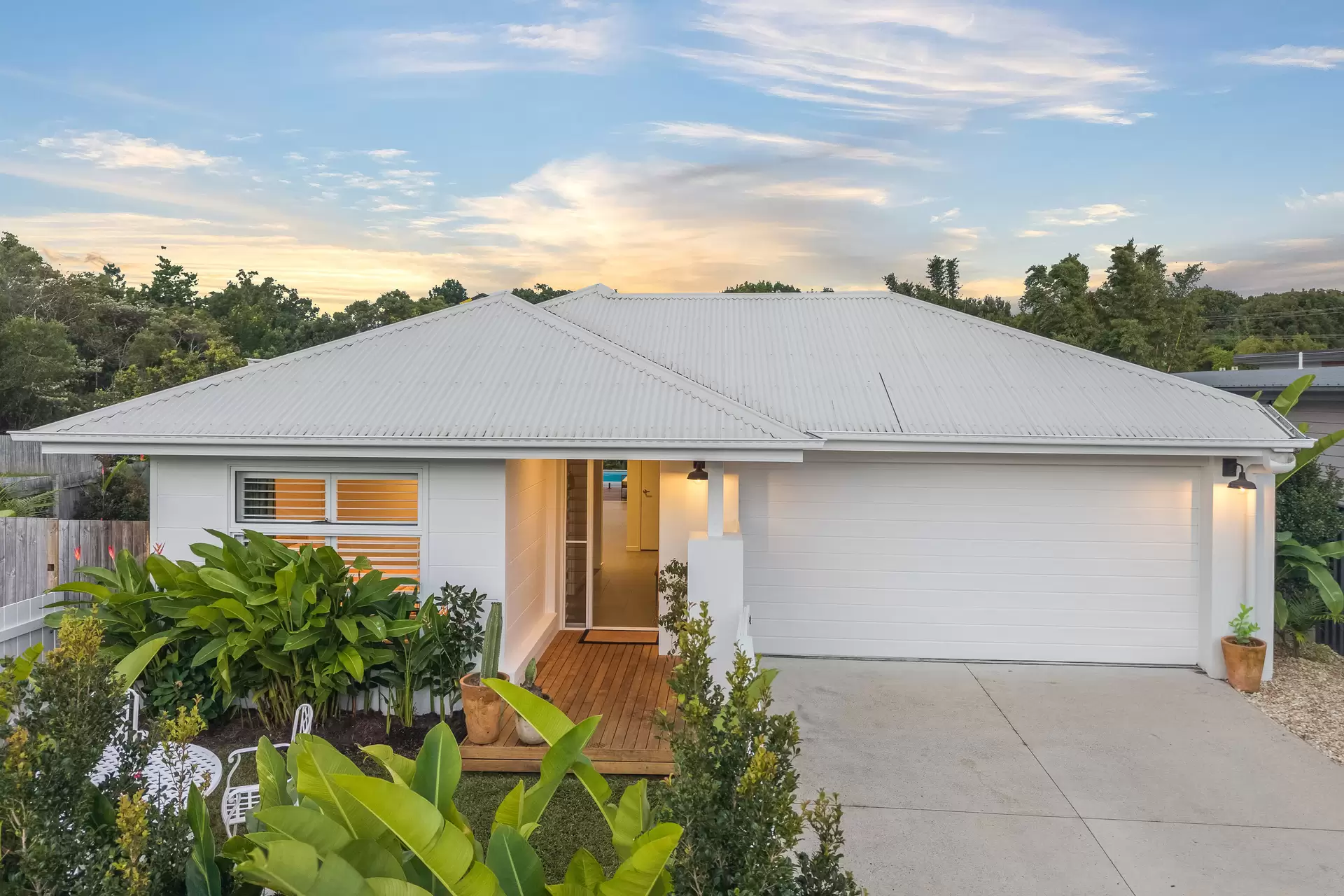 20 Corella Crescent, Mullumbimby Sold by Byron Bay Sotheby's International Realty - image 1
