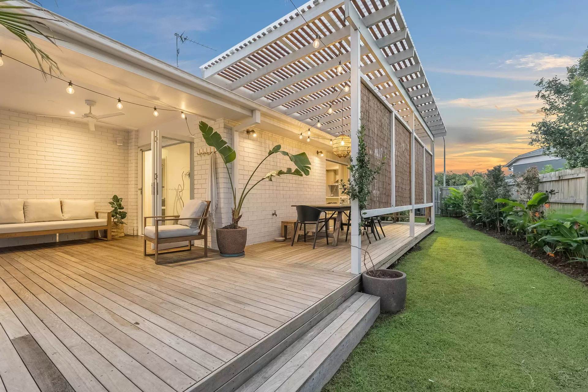 20 Corella Crescent, Mullumbimby Sold by Byron Bay Sotheby's International Realty - image 1