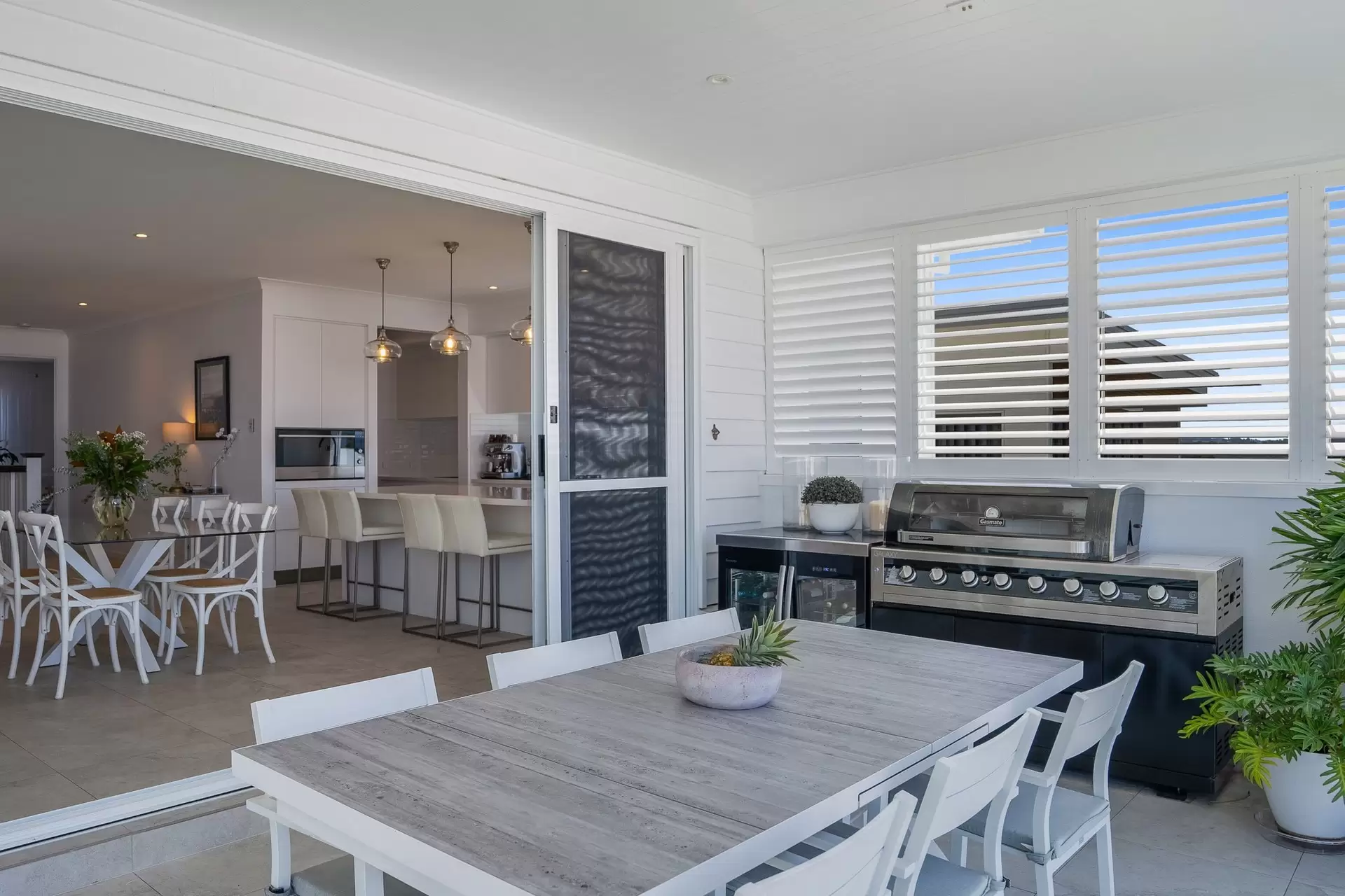 54 Stoneyhurst Drive, Lennox Head Sold by Byron Bay Sotheby's International Realty - image 1
