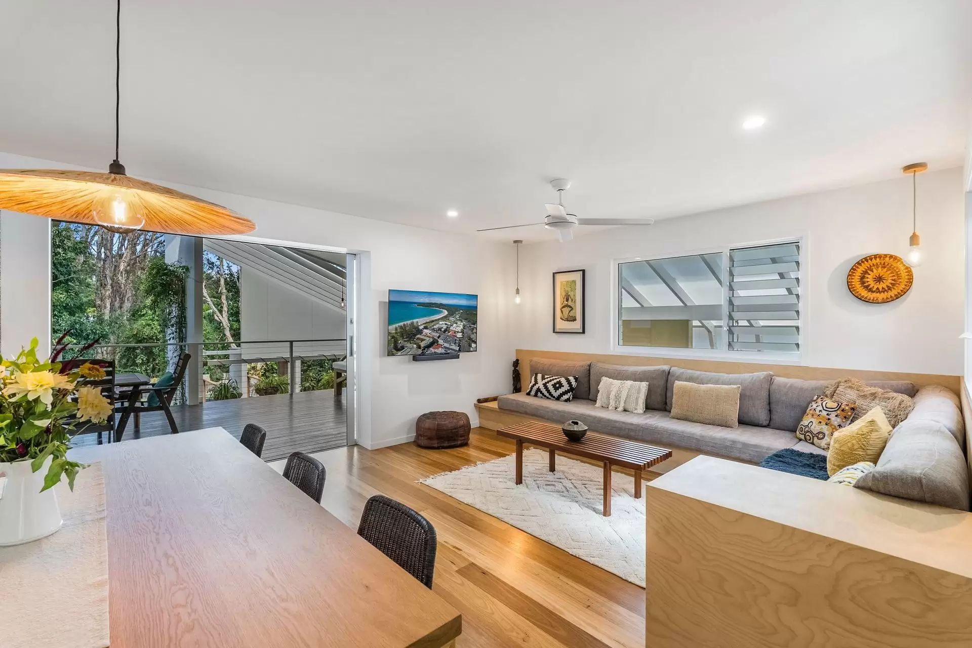 12 Gloria Street, South Golden Beach Sold by Byron Bay Sotheby's International Realty - image 1