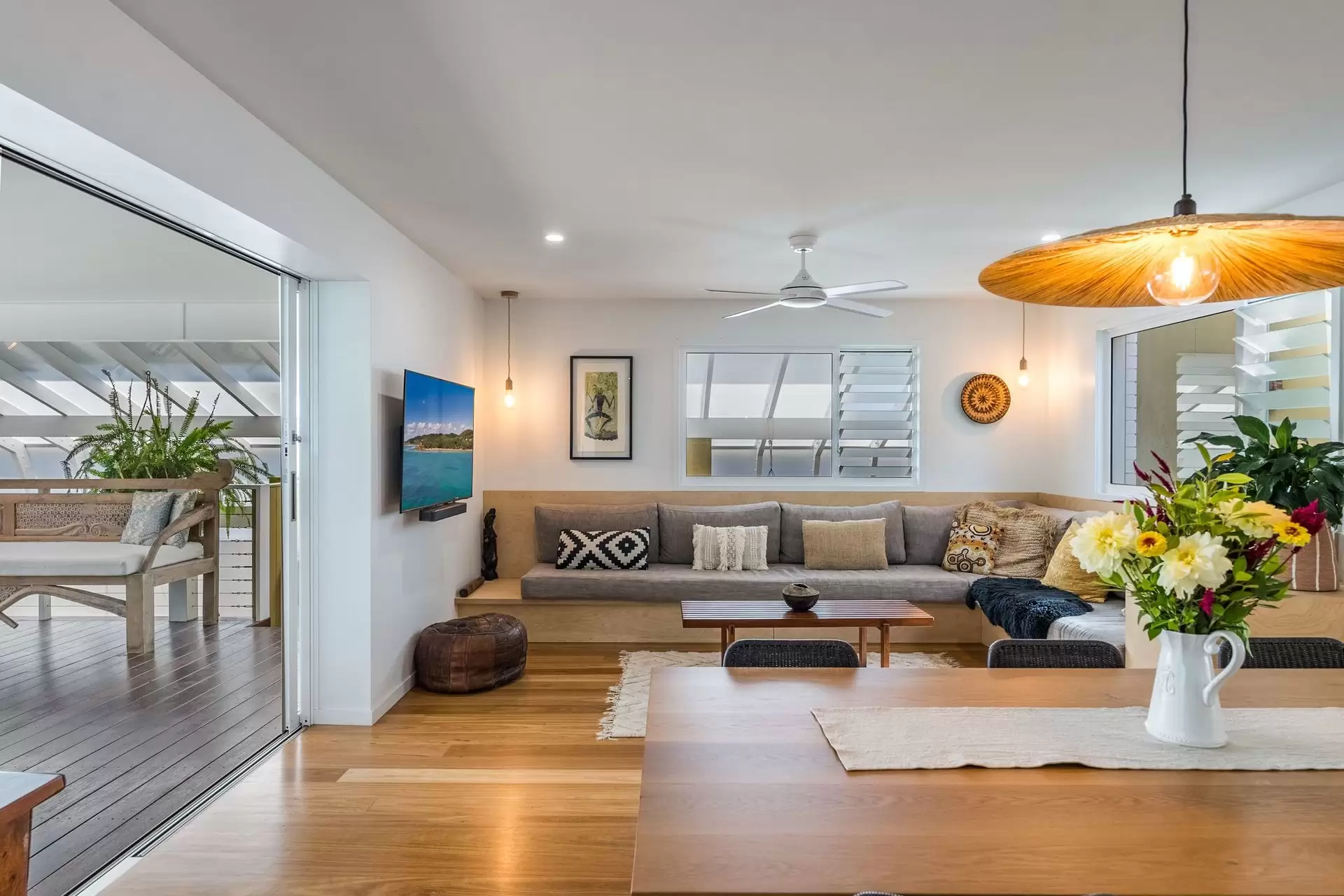 12 Gloria Street, South Golden Beach Sold by Byron Bay Sotheby's International Realty - image 1