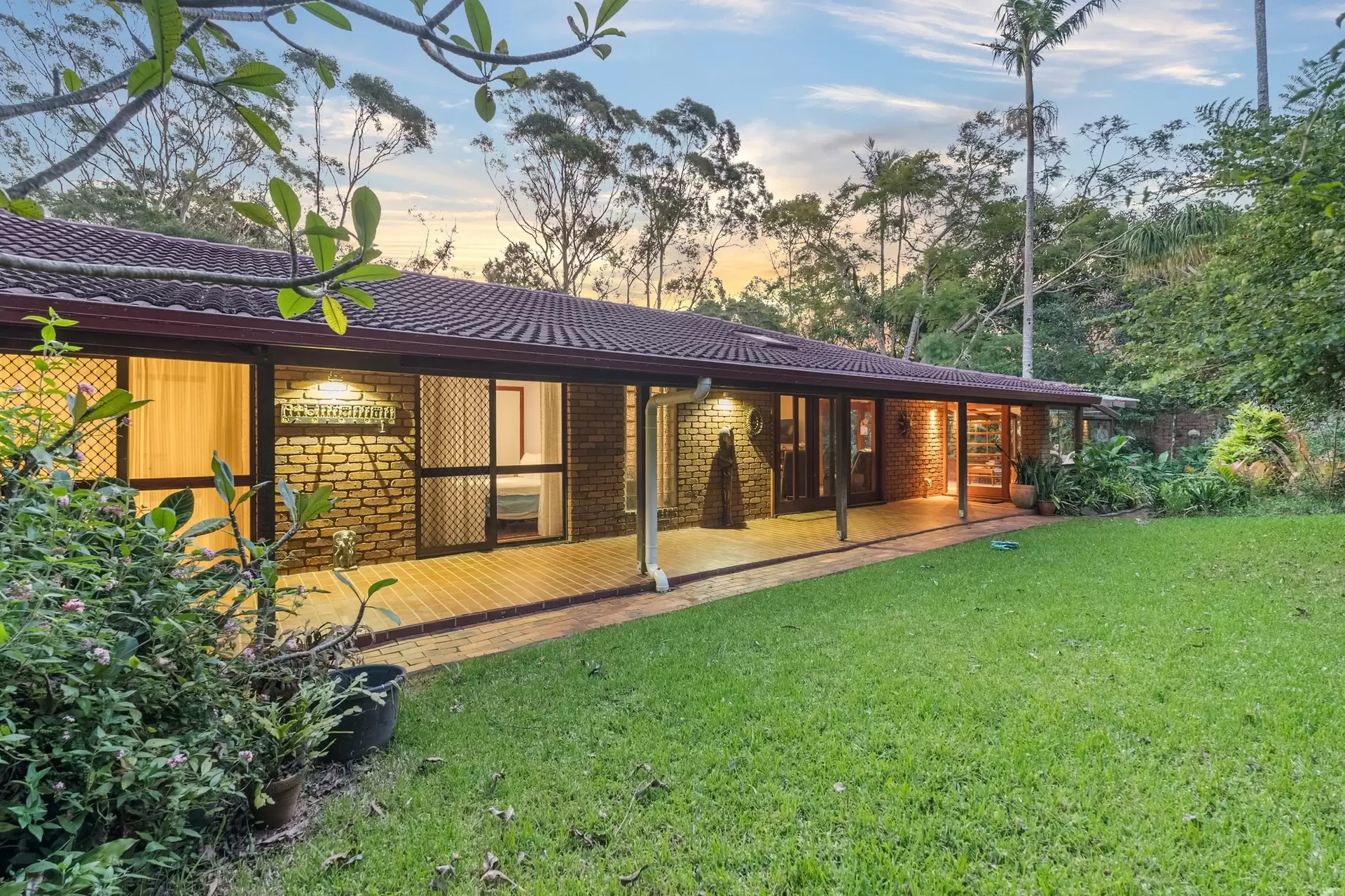 54 Friday Hut Road, Coorabell Sold by Byron Bay Sotheby's International Realty - image 1