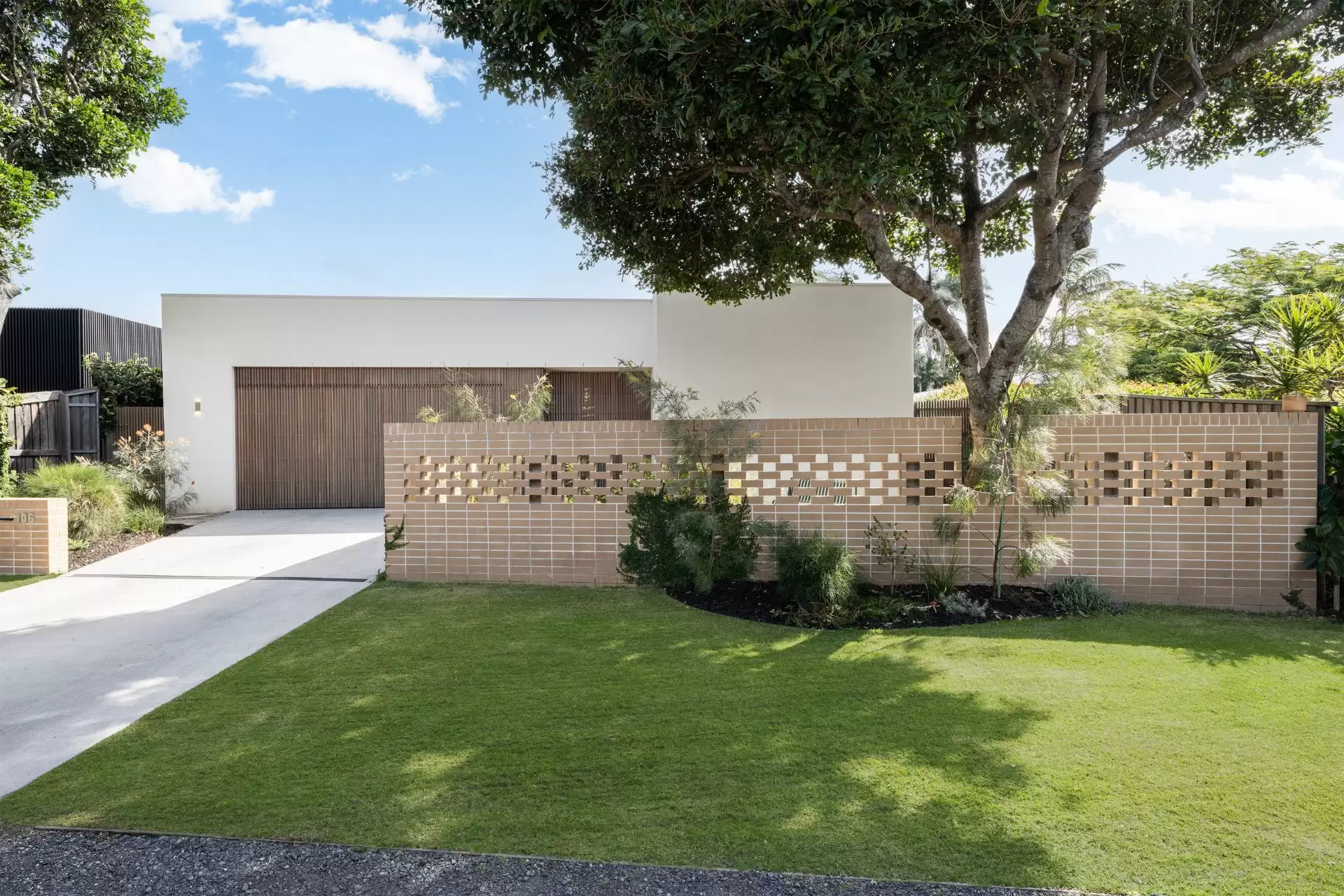 106 Alcorn Street, Suffolk Park Sold by Byron Bay Sotheby's International Realty - image 1