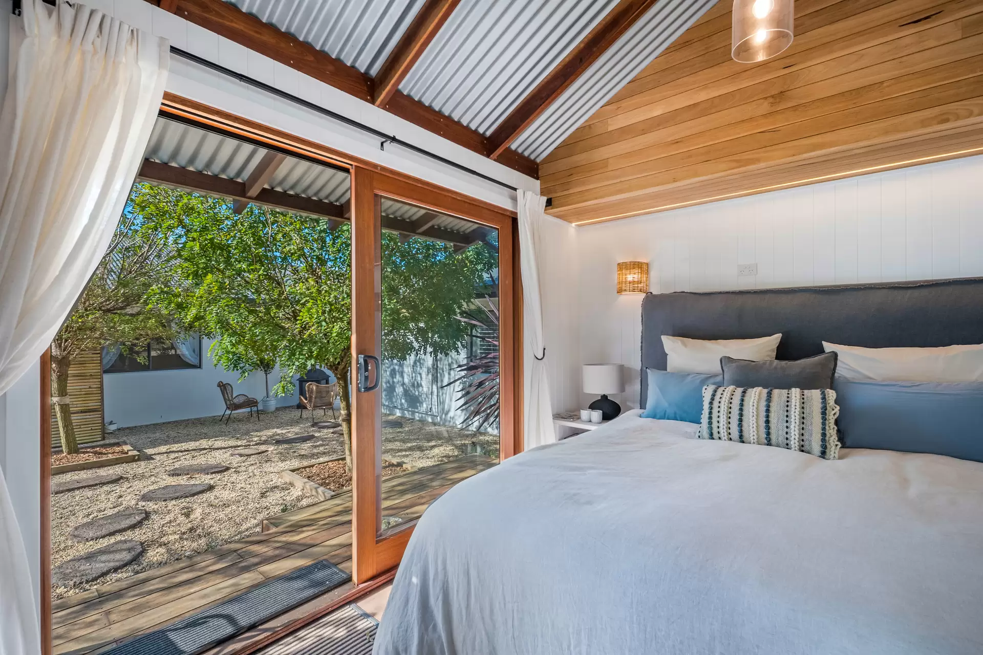 12 Wallaby Close, Ewingsdale Sold by Byron Bay Sotheby's International Realty - image 1
