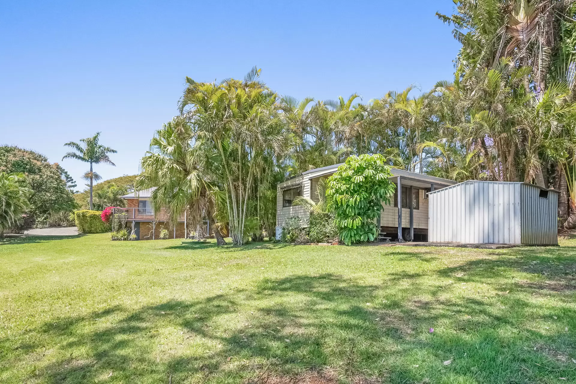 109 Broken Head Road, Newrybar Sold by Byron Bay Sotheby's International Realty - image 1