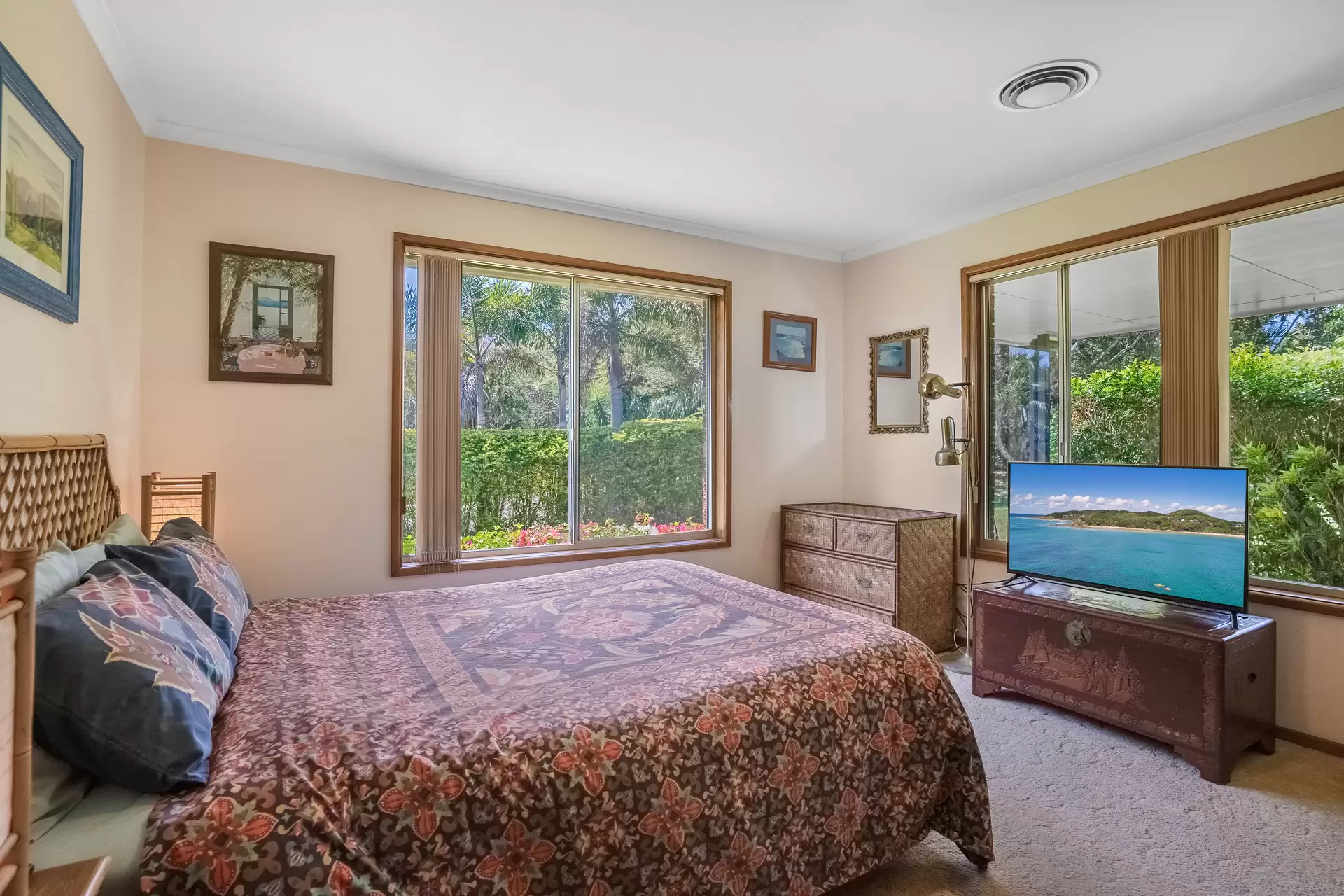 109 Broken Head Road, Newrybar Sold by Byron Bay Sotheby's International Realty - image 1