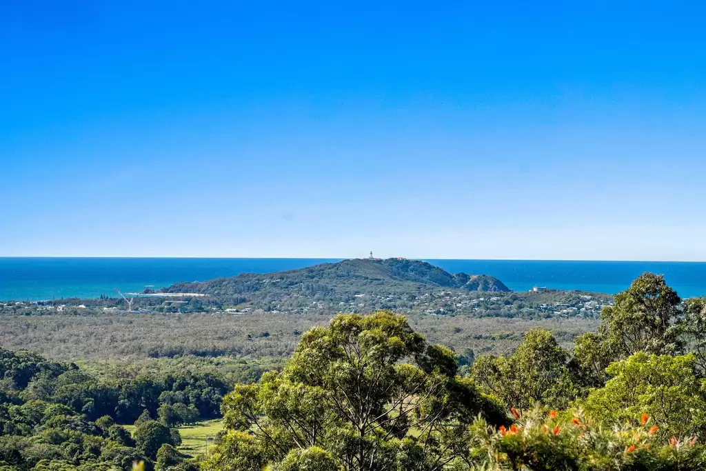 352 Bangalow Road, Hayters Hill Sold by Byron Bay Sotheby's International Realty