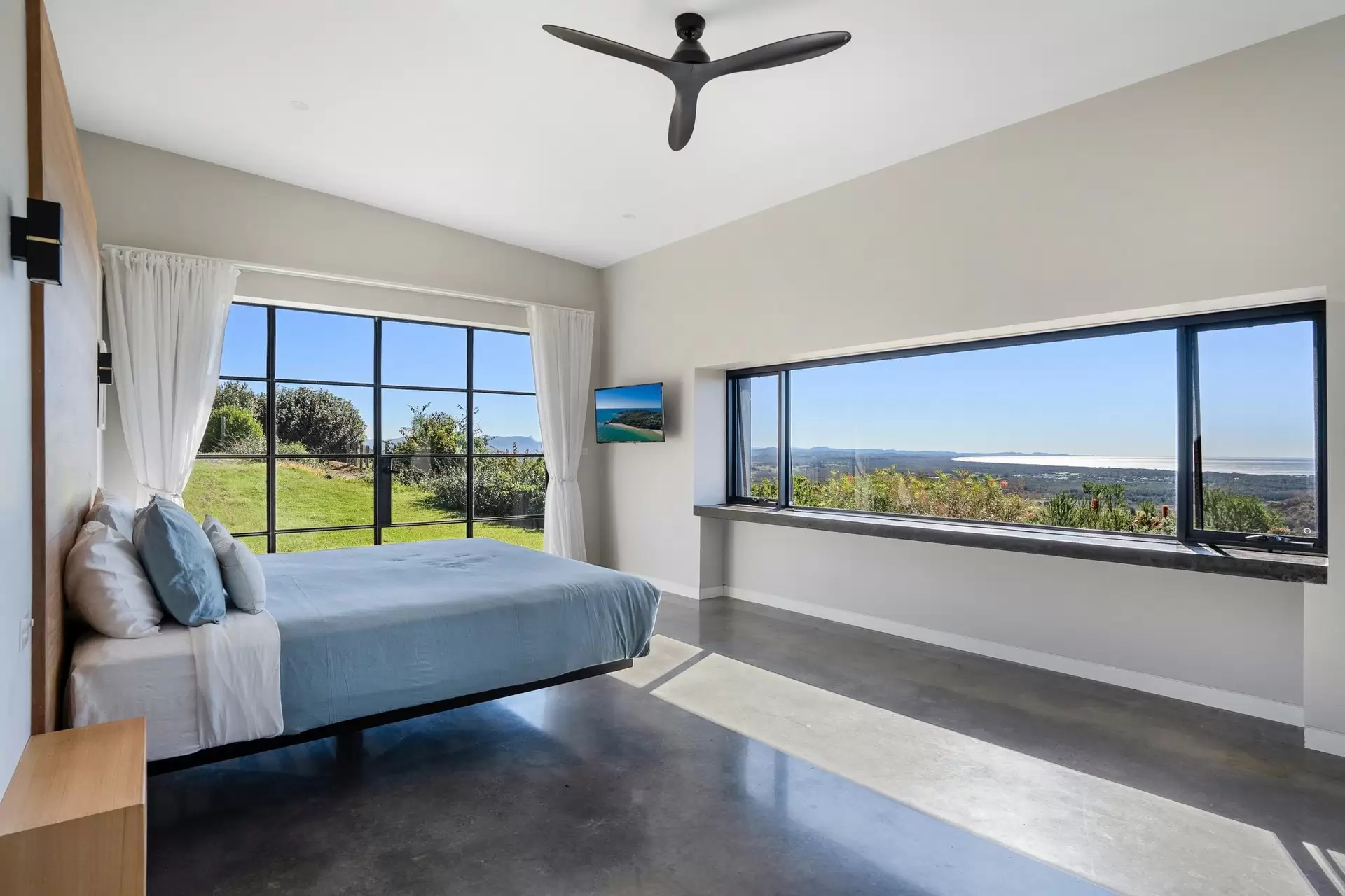 352 Bangalow Road, Hayters Hill Sold by Byron Bay Sotheby's International Realty - image 1