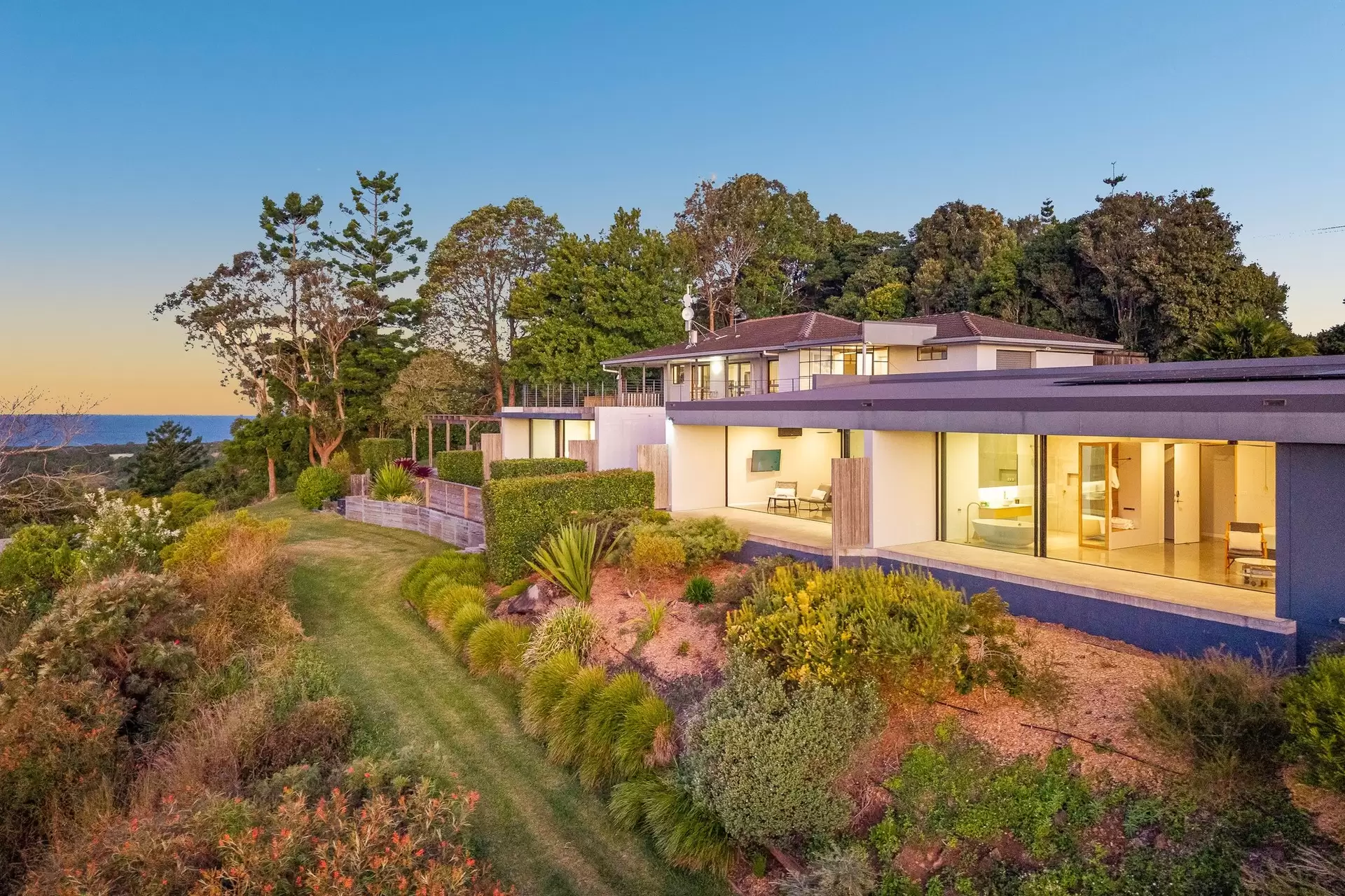 352 Bangalow Road, Hayters Hill Sold by Byron Bay Sotheby's International Realty - image 1
