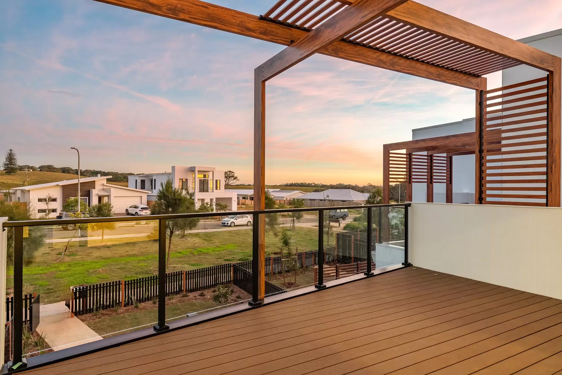 18 Sundown Walk, Skennars Head Sold by Byron Bay Sotheby's International Realty - image 1