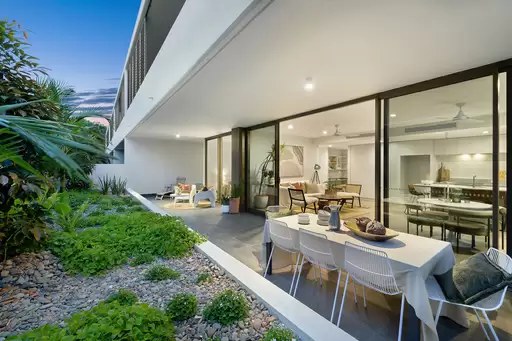 1.04/137-139 Jonson Street, Byron Bay Sold by Byron Bay Sotheby's International Realty