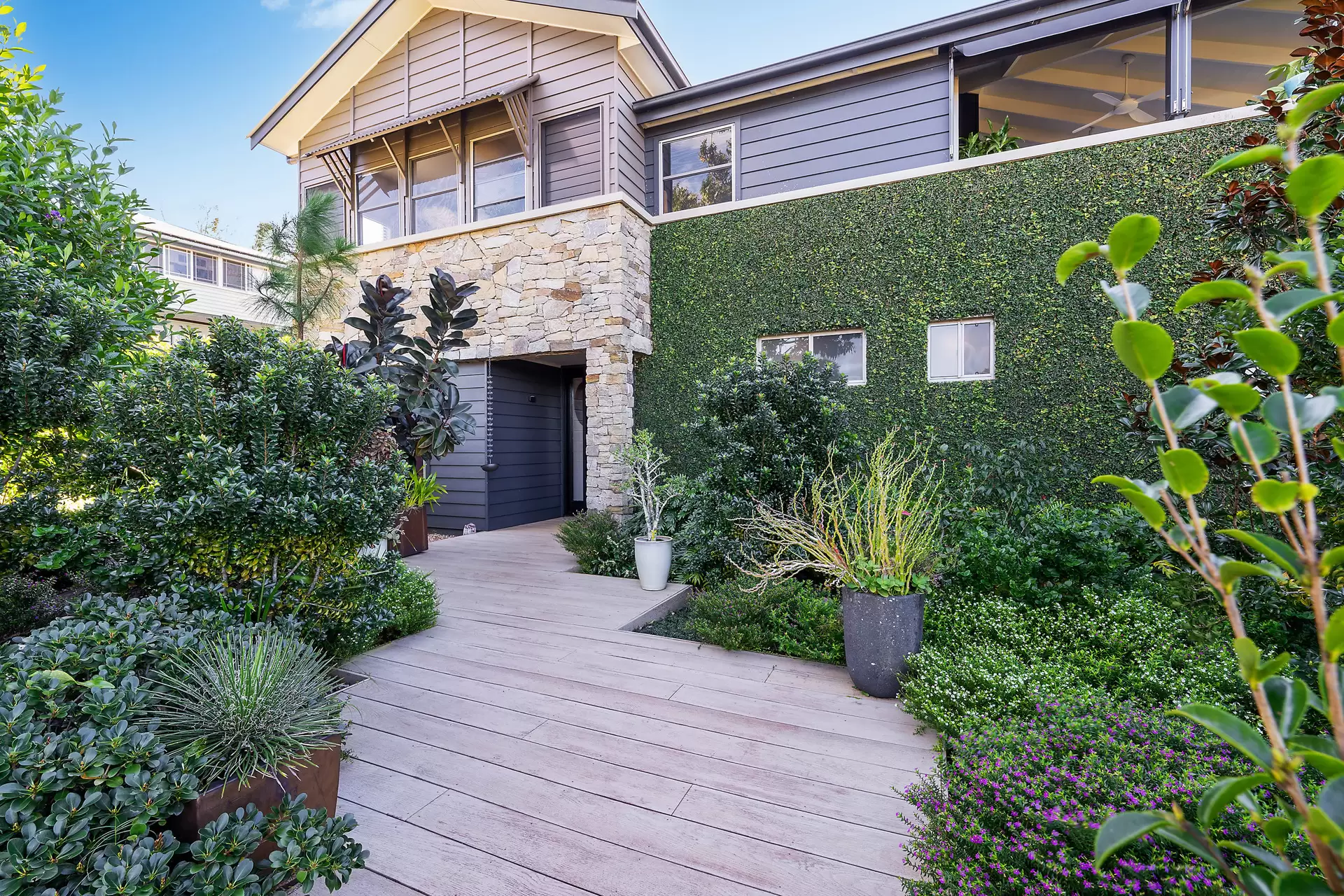 11 Green Frog Lane, Bangalow Sold by Byron Bay Sotheby's International Realty - image 1