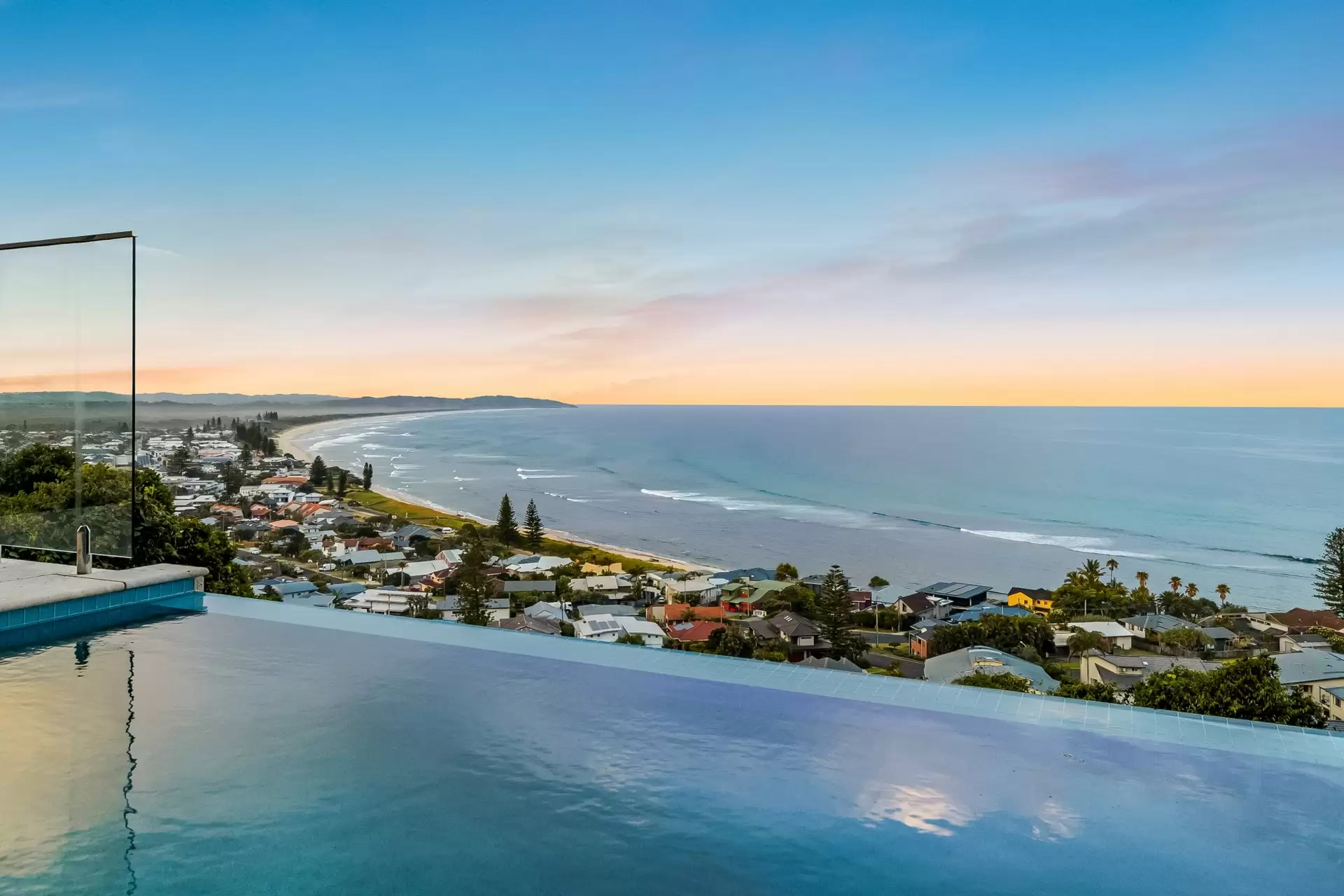 11 Henderson Place, Lennox Head For Sale by Byron Bay Sotheby's International Realty - image 1