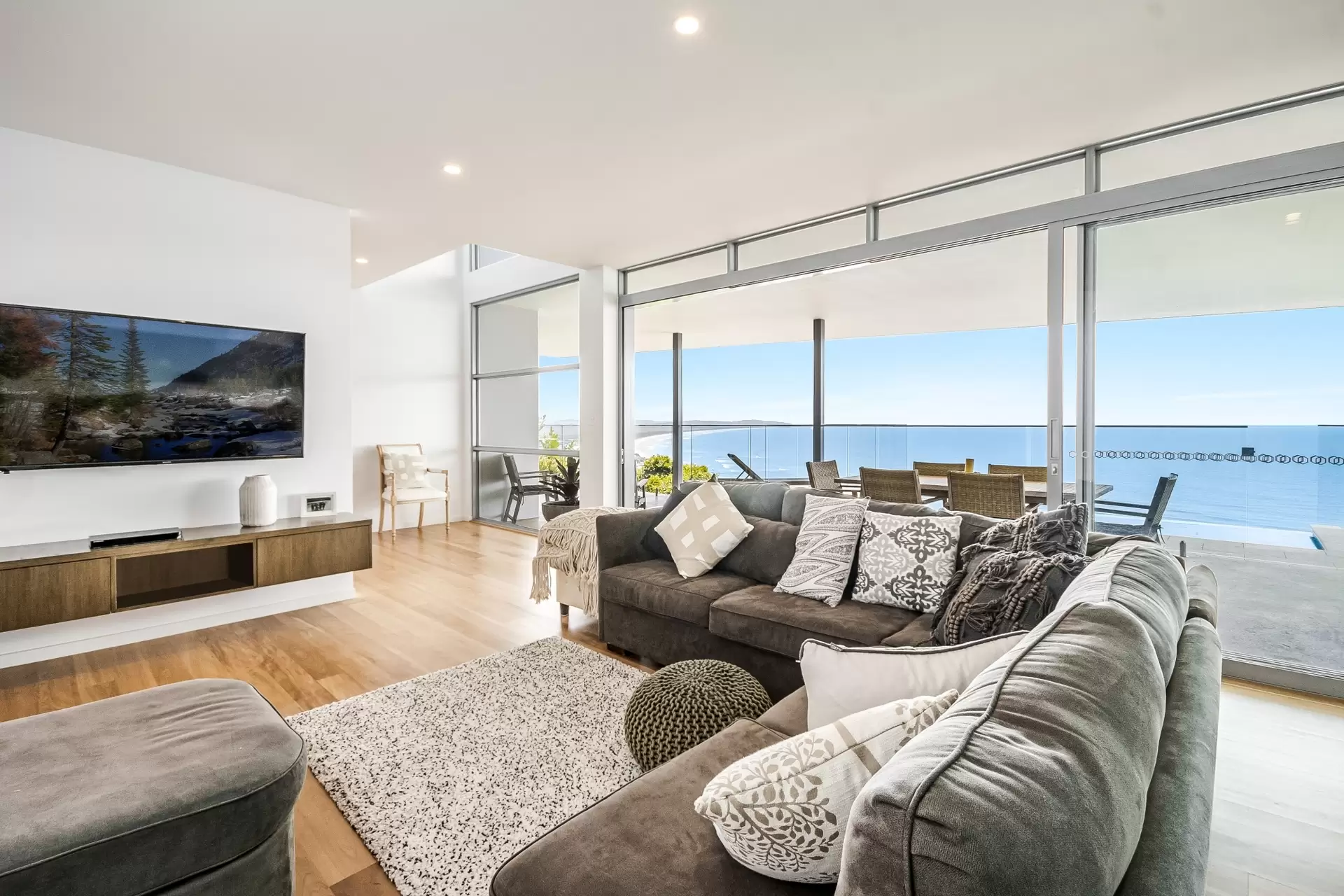 11 Henderson Place, Lennox Head For Sale by Byron Bay Sotheby's International Realty - image 1
