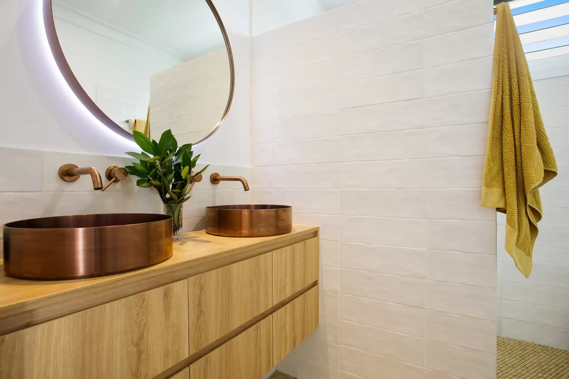 115 Paterson Street, Byron Bay For Sale by Byron Bay Sotheby's International Realty - image 1