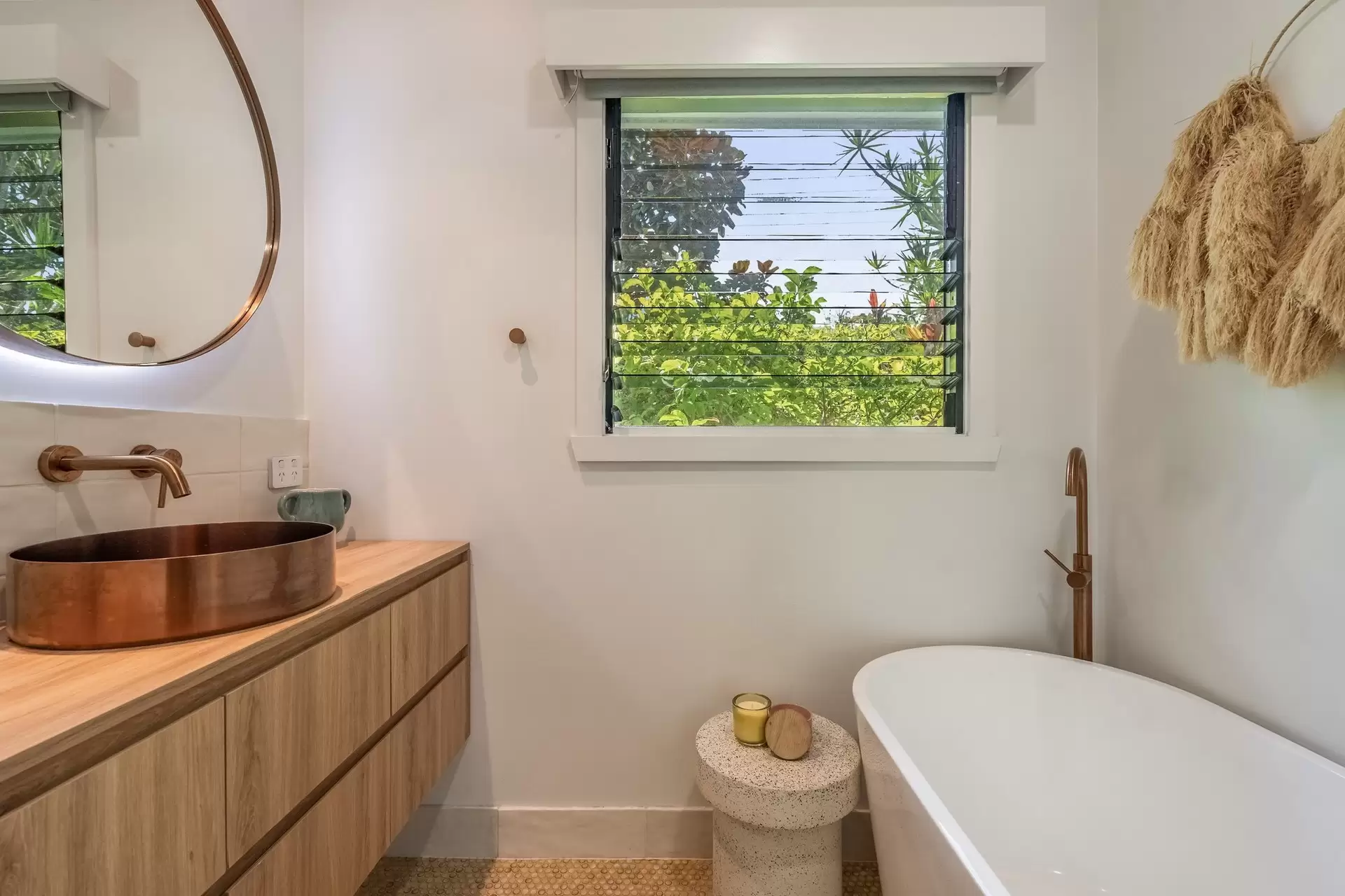115 Paterson Street, Byron Bay For Sale by Byron Bay Sotheby's International Realty - image 1