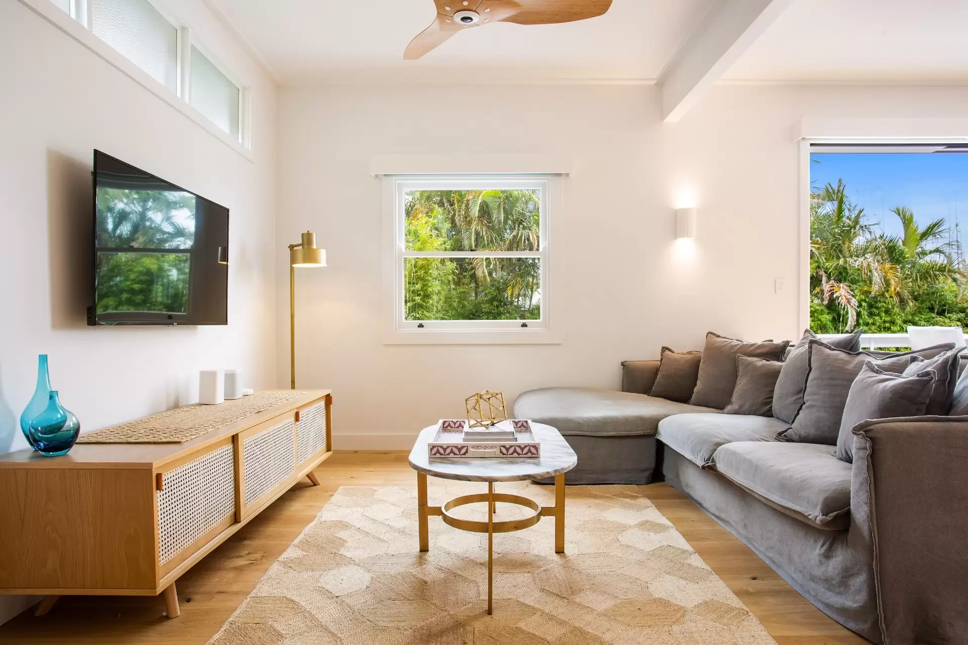 115 Paterson Street, Byron Bay For Sale by Byron Bay Sotheby's International Realty - image 1
