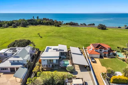 68 Killarney Crescent, Skennars Head Sold by Byron Bay Sotheby's International Realty