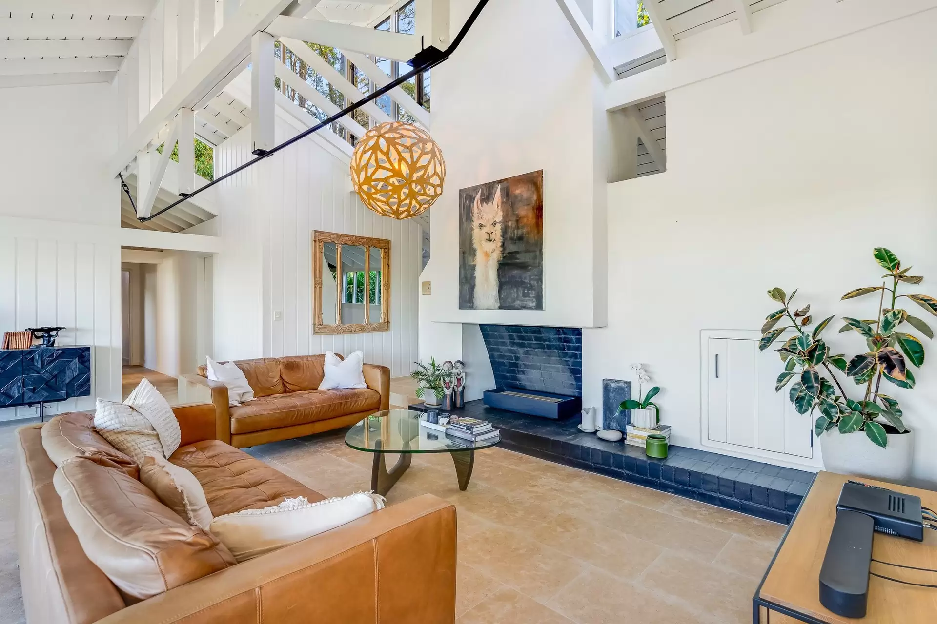 15 Newes Road, Coorabell Sold by Byron Bay Sotheby's International Realty - image 1