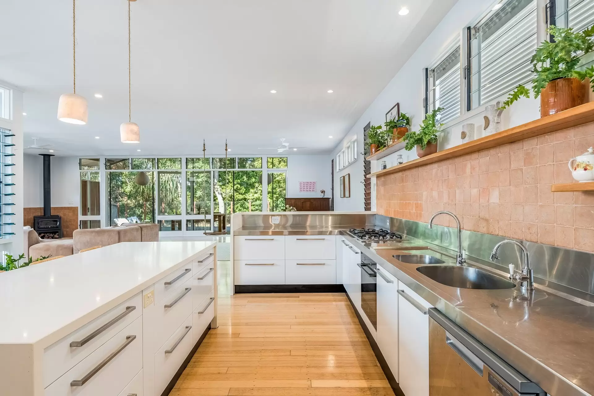19 Alcorn Street, Suffolk Park Sold by Byron Bay Sotheby's International Realty - image 1