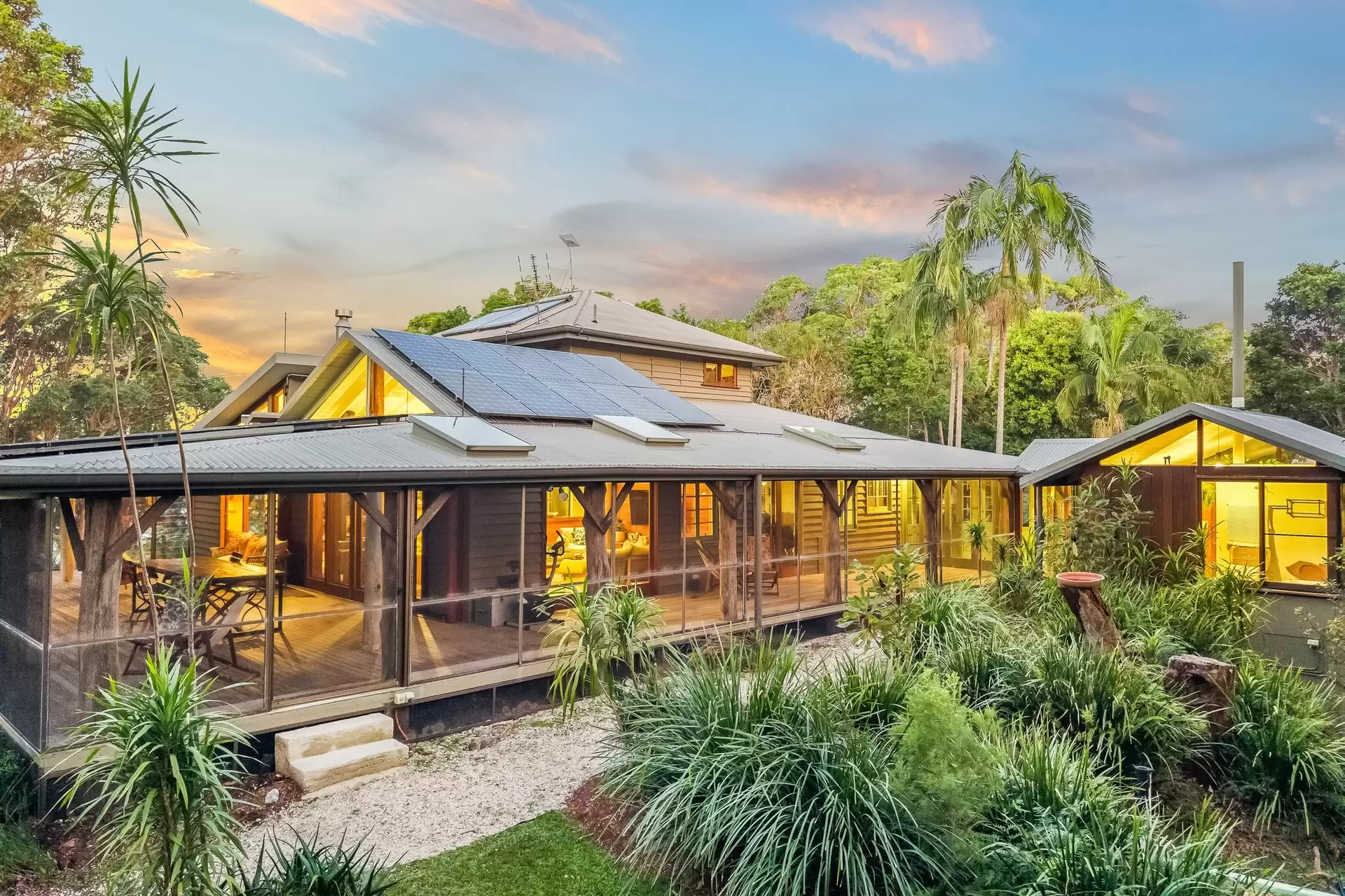 248 Seven Mile Beach Road, Broken Head For Sale by Byron Bay Sotheby's International Realty - image 1