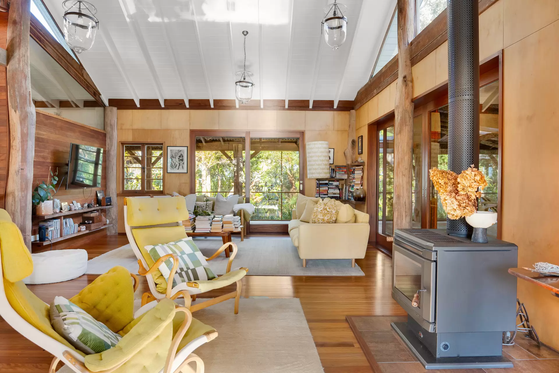 248 Seven Mile Beach Road, Broken Head For Sale by Byron Bay Sotheby's International Realty - image 1