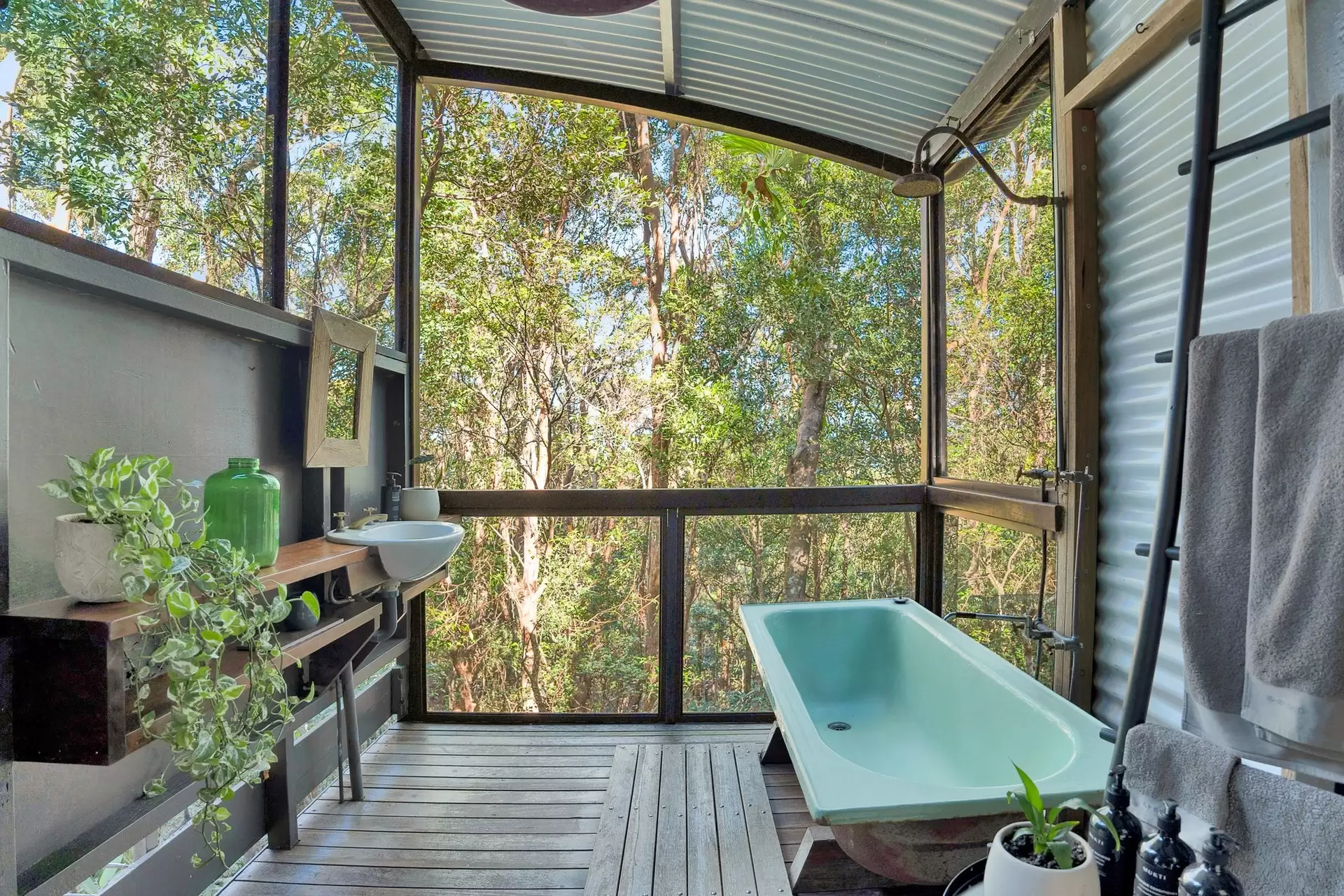 248 Seven Mile Beach Road, Broken Head For Sale by Byron Bay Sotheby's International Realty - image 1