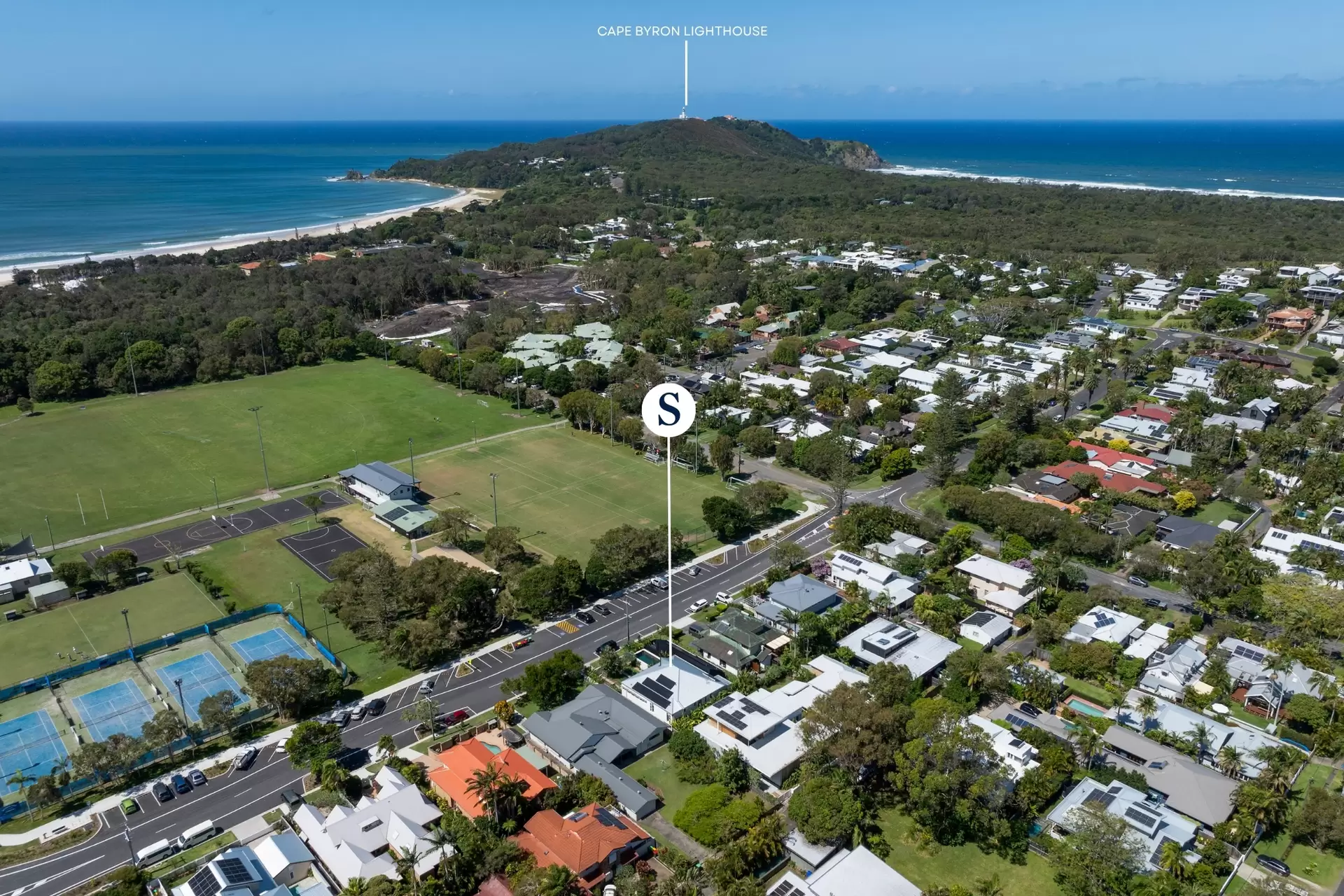 36 Carlyle Street, Byron Bay Sold by Byron Bay Sotheby's International Realty - image 1