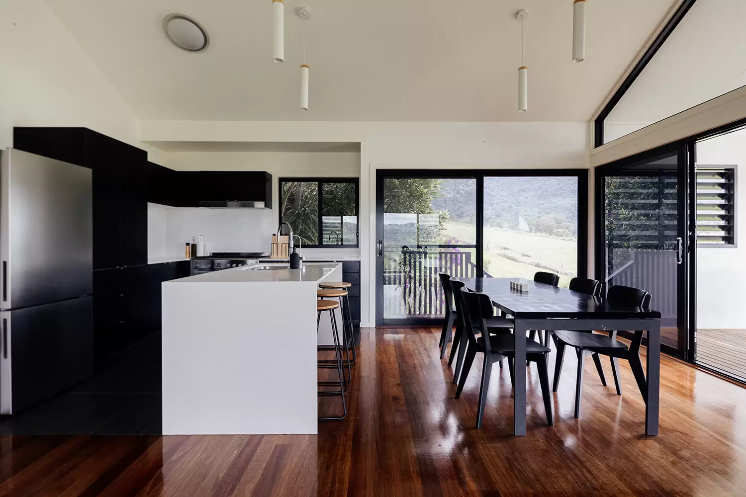 714 Limpinwood Road, Limpinwood Sold by Byron Bay Sotheby's International Realty - image 1