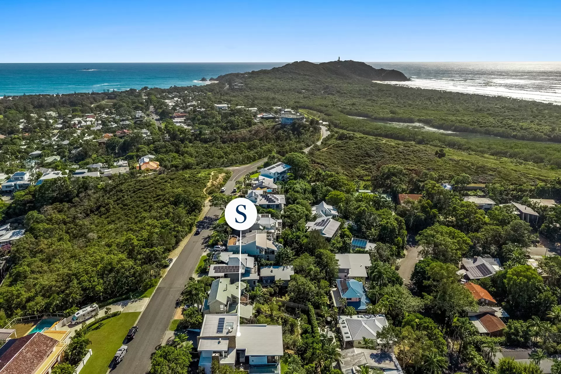 83 Paterson Street, Byron Bay For Sale by Byron Bay Sotheby's International Realty - image 1