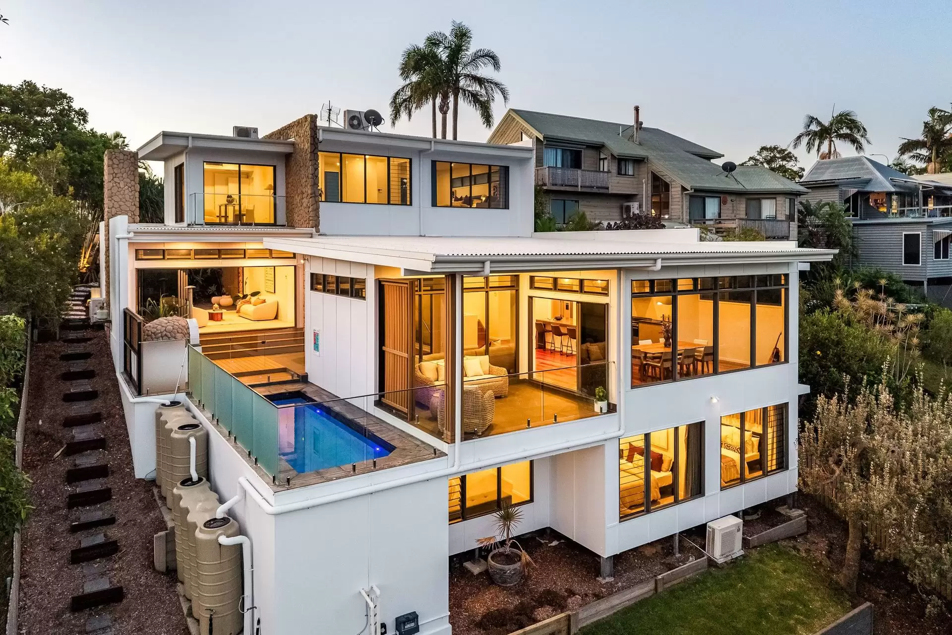 83 Paterson Street, Byron Bay For Sale by Byron Bay Sotheby's International Realty - image 1