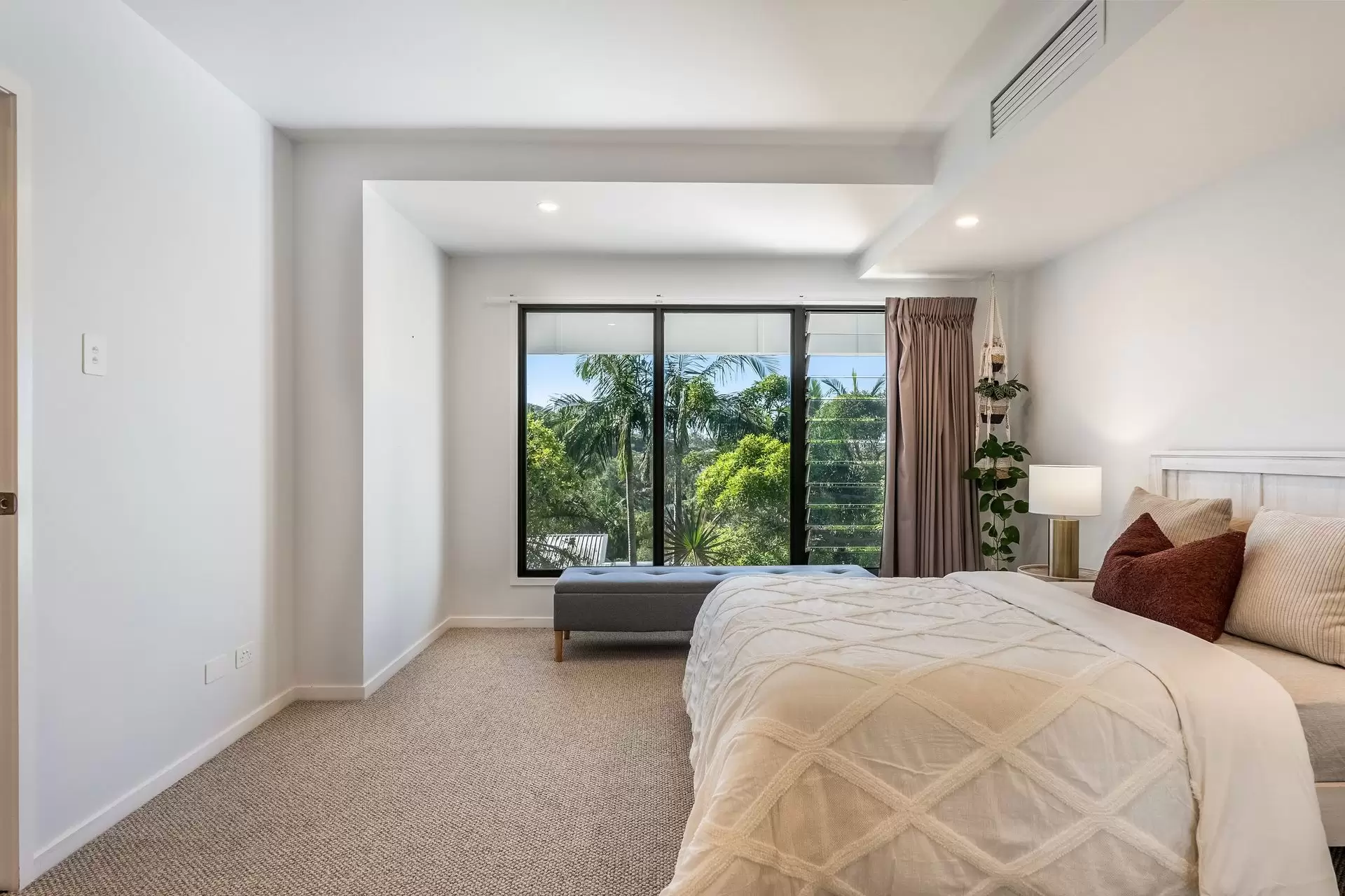 83 Paterson Street, Byron Bay For Sale by Byron Bay Sotheby's International Realty - image 1