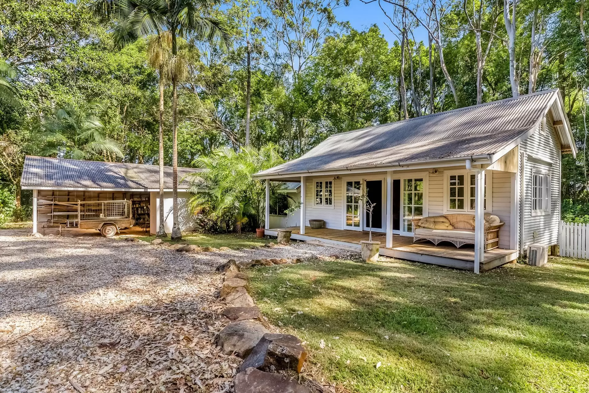 654 Fernleigh Road, Brooklet Sold by Byron Bay Sotheby's International Realty - image 1