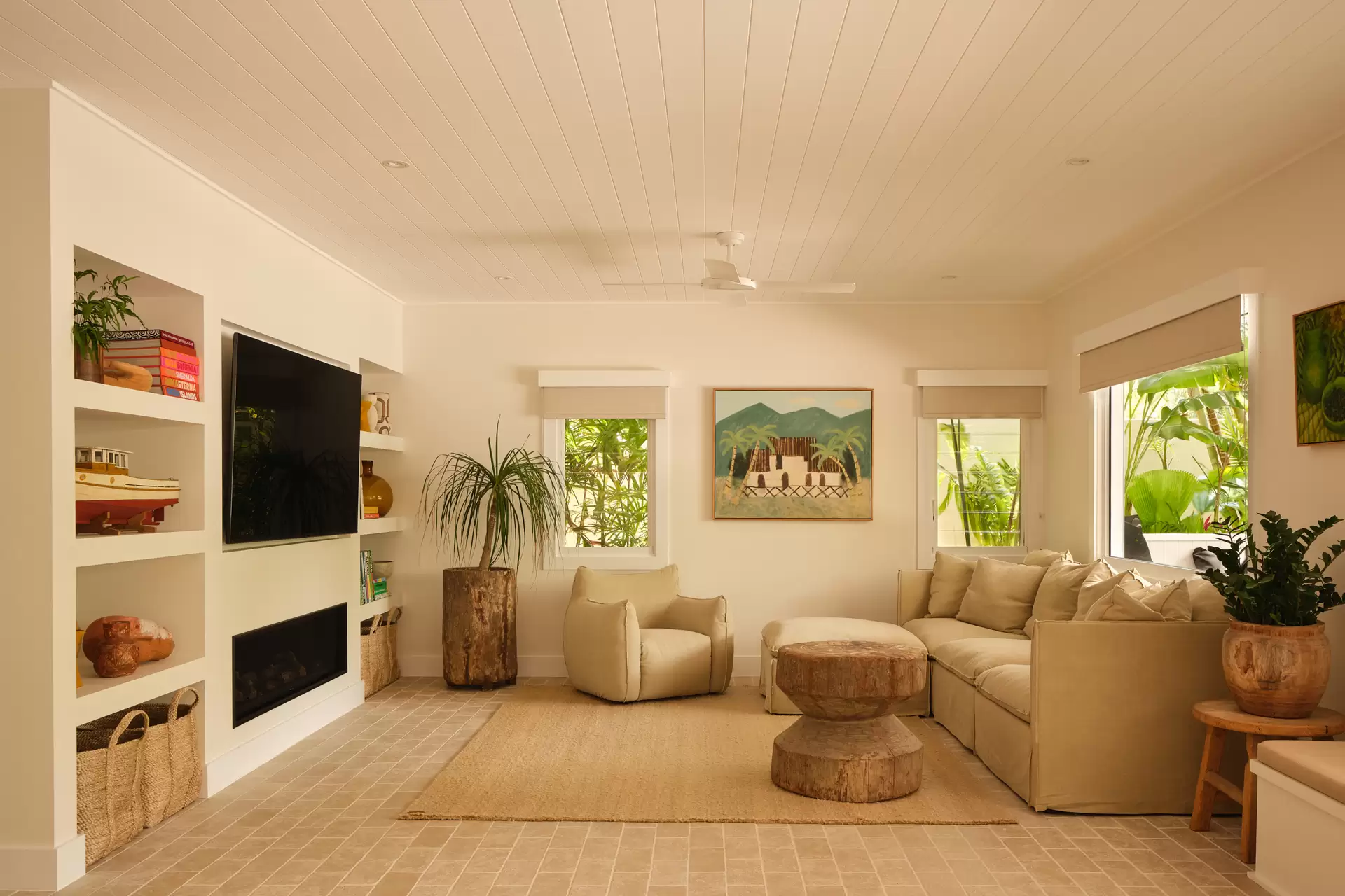 15 Marvell Street, Byron Bay Sold by Byron Bay Sotheby's International Realty - image 1