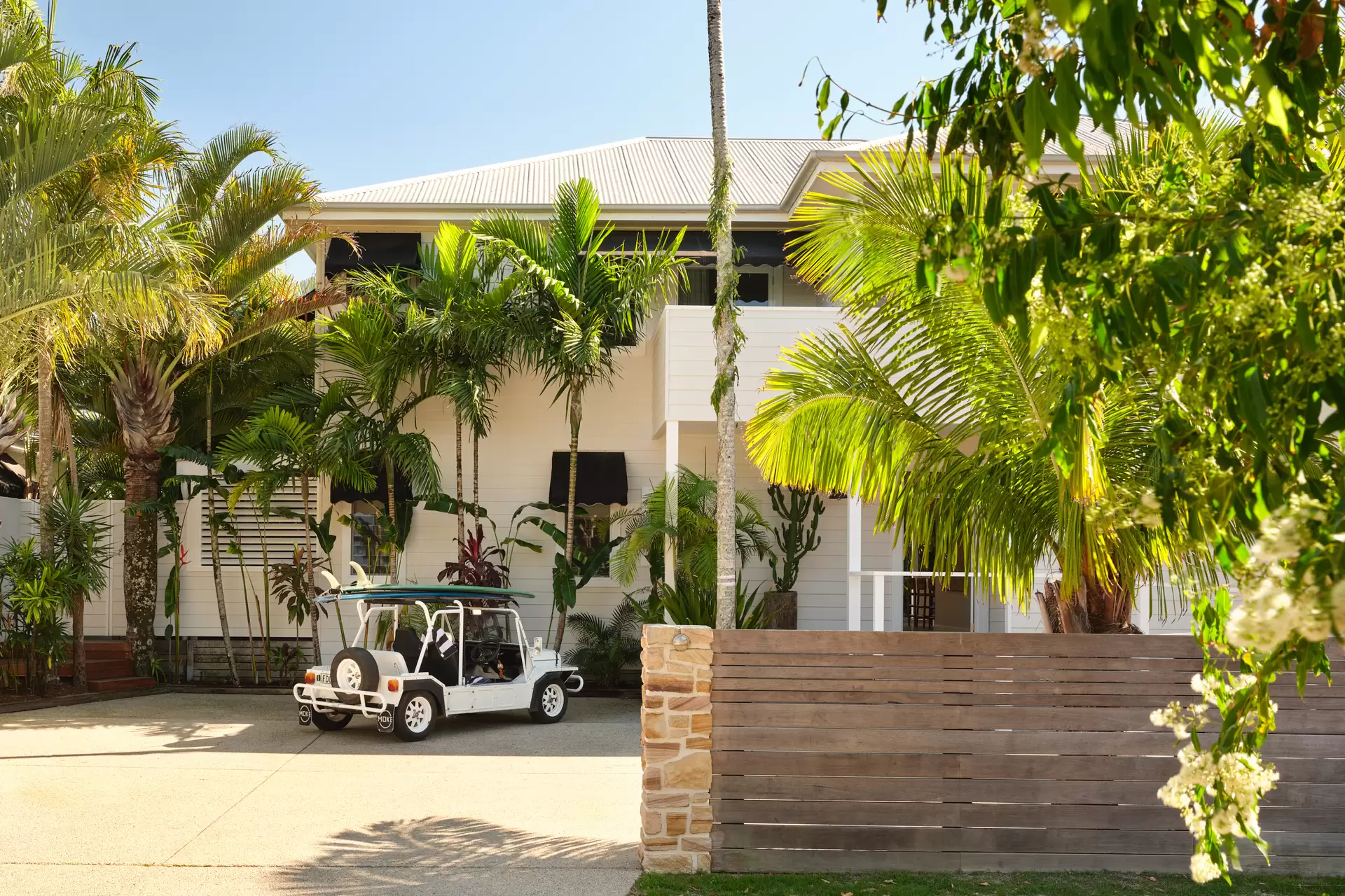 15 Marvell Street, Byron Bay Sold by Byron Bay Sotheby's International Realty - image 1