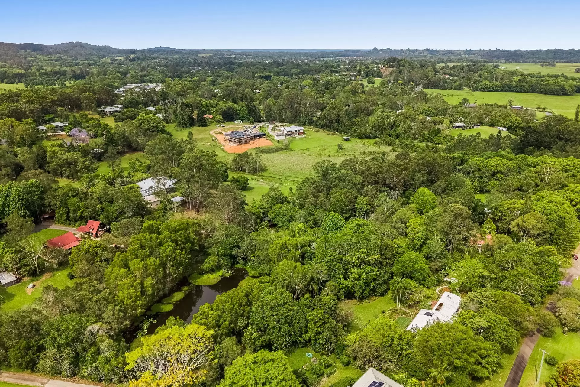 60 Brushbox Drive, Mullumbimby Sold by Byron Bay Sotheby's International Realty - image 1