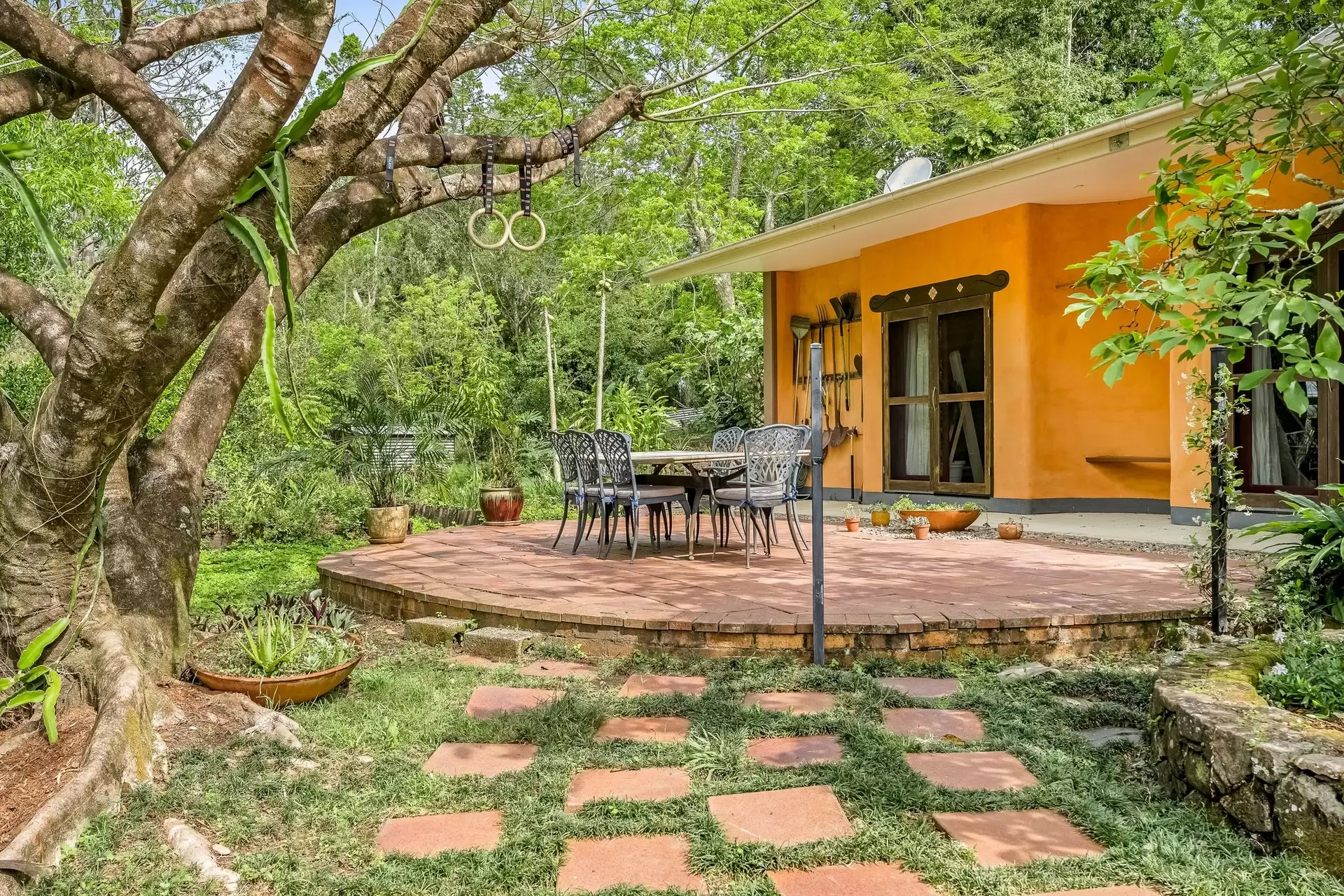 60 Brushbox Drive, Mullumbimby Sold by Byron Bay Sotheby's International Realty - image 1