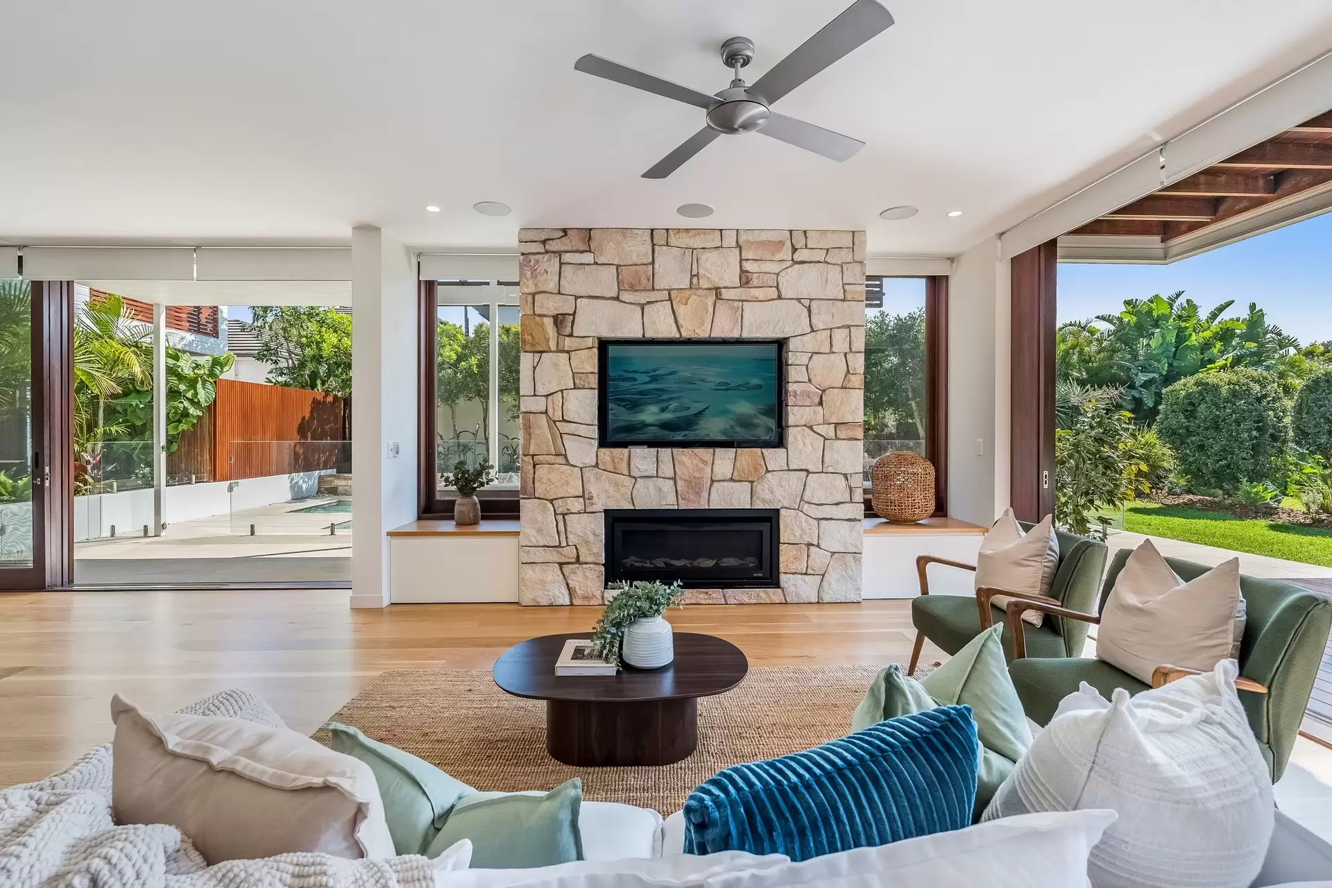 24 Beachcomber Drive, Byron Bay Sold by Byron Bay Sotheby's International Realty - image 1