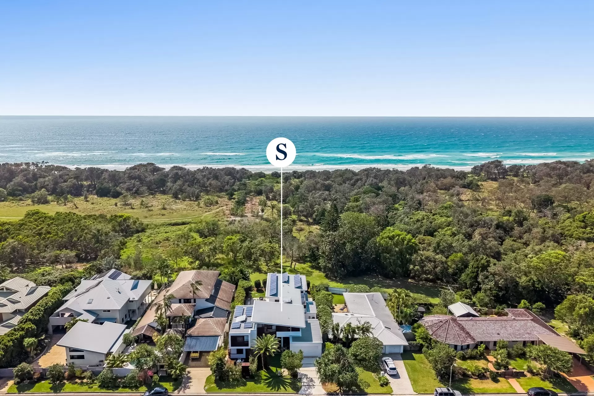 24 Beachcomber Drive, Byron Bay Sold by Byron Bay Sotheby's International Realty - image 1