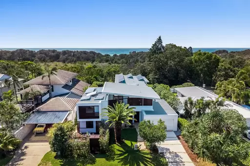 24 Beachcomber Drive, Byron Bay Sold by Byron Bay Sotheby's International Realty